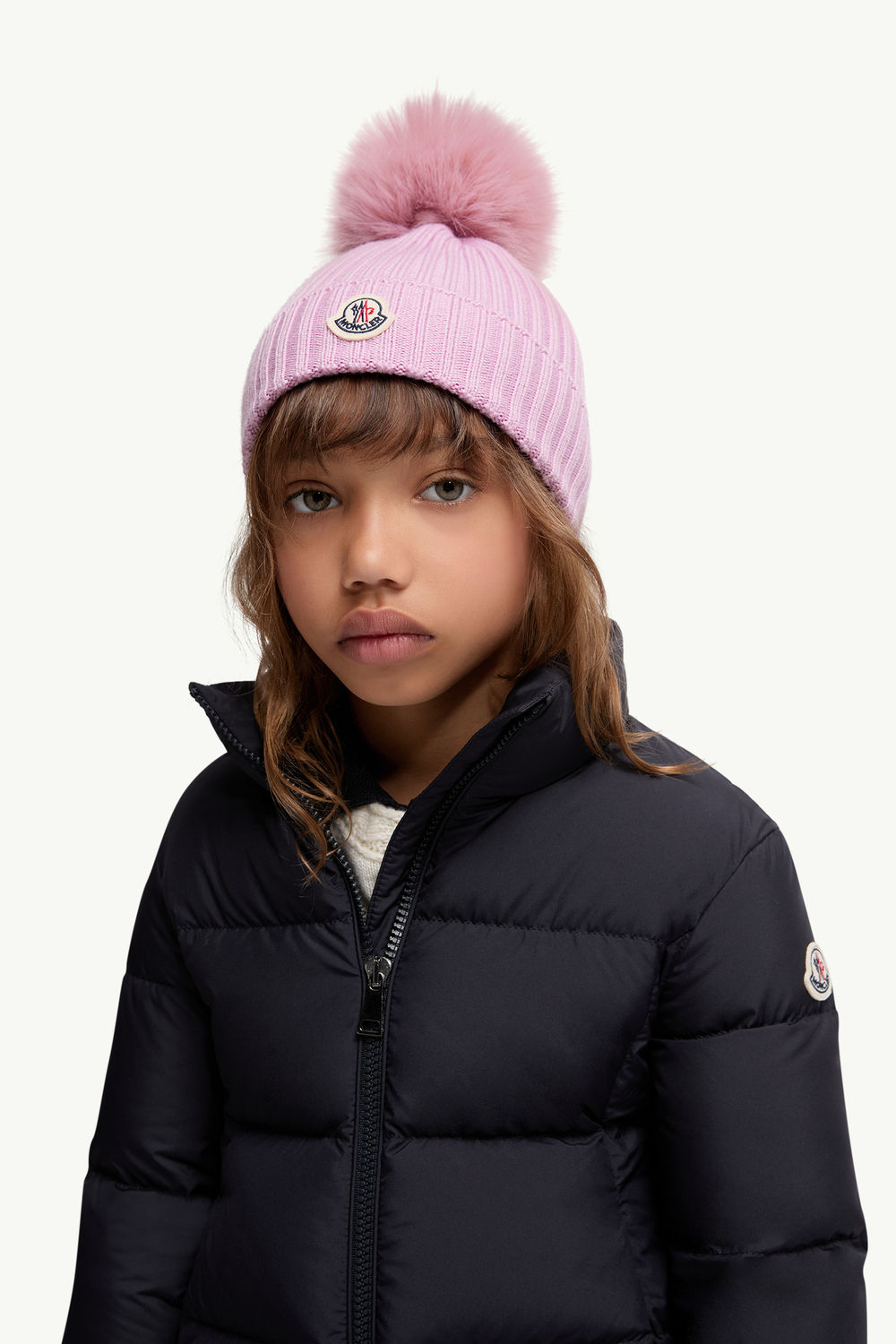 Bonnet en laine avec pompon en matière synthétique Fille Rose Clair Moncler 1