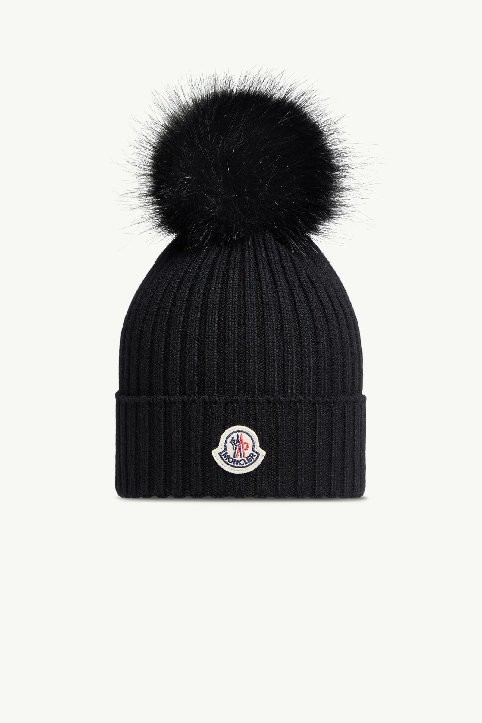 Wool Beanie with Pom Pom_findInBoutique_image