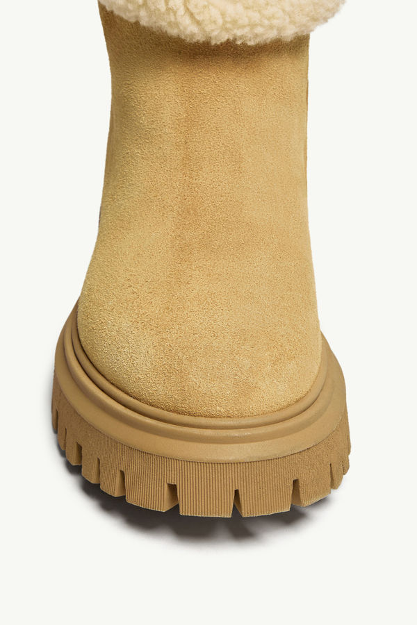 Petit Aurea Mid Suede Boots Gender Neutral Camel Beige Moncler 1