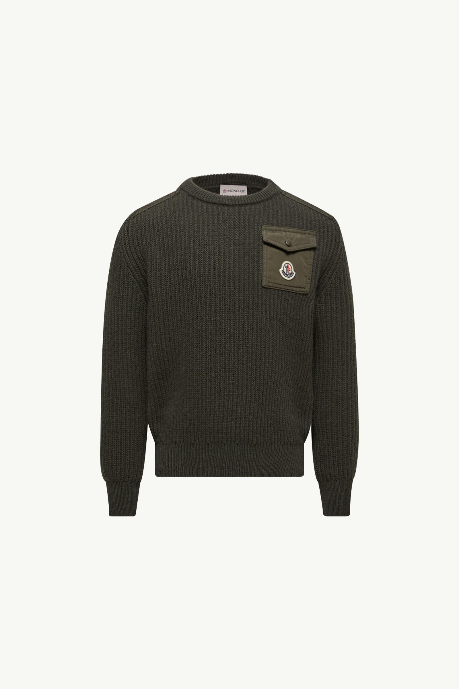 https://moncler-cdn.thron.com/api/v1/content-delivery/shares/dpx6uv/contents/K29549C00010M1241842_F/image/K29549C00010M1241842_F