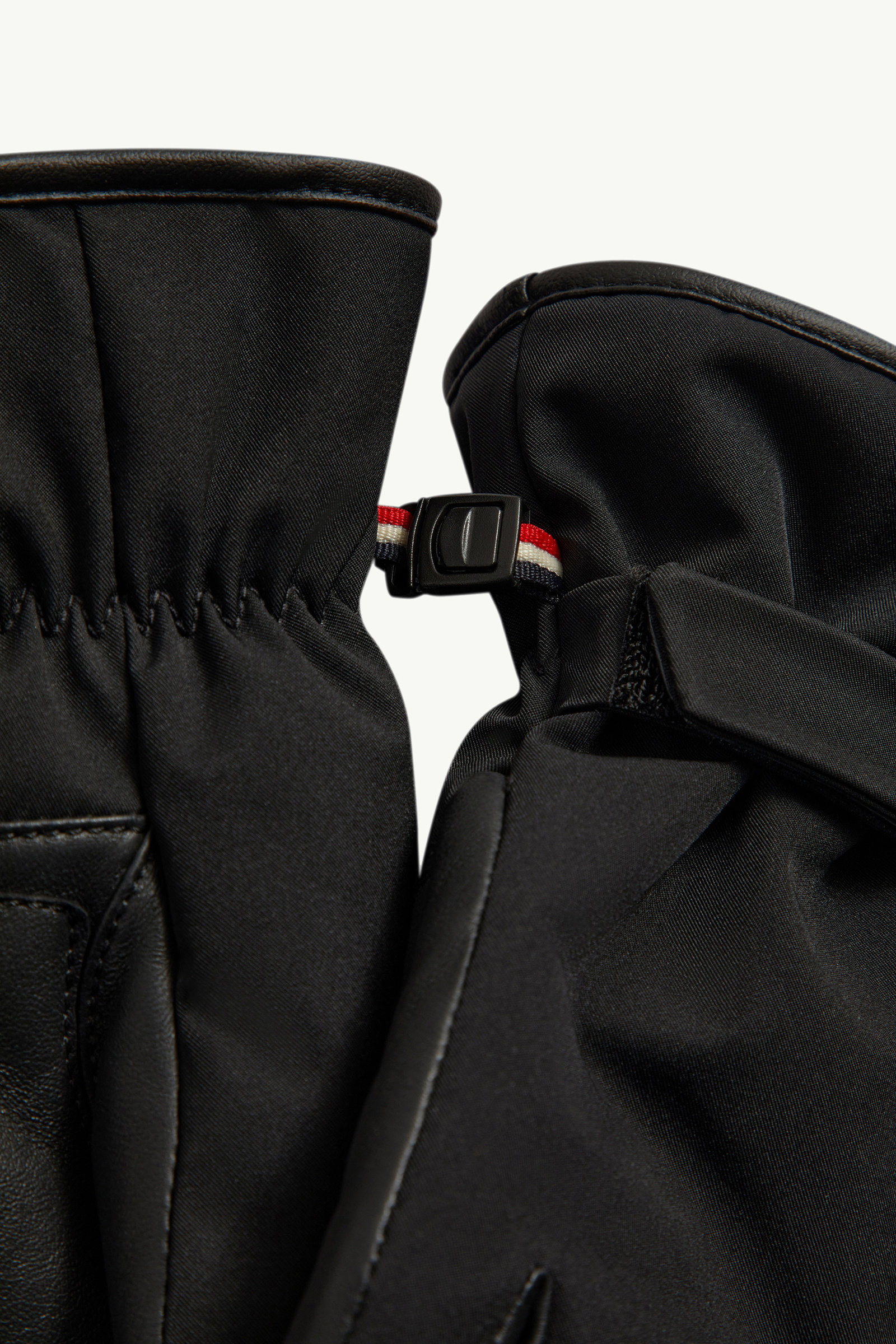 Padded Gloves Gender Neutral Black Moncler 4