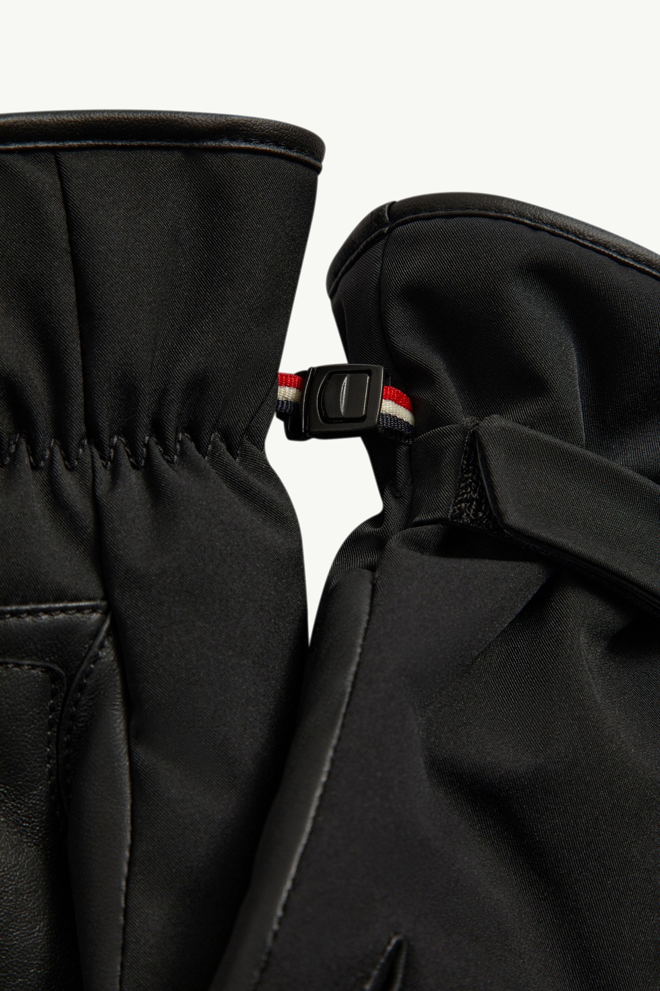 Padded Gloves Gender Neutral Black Moncler 4