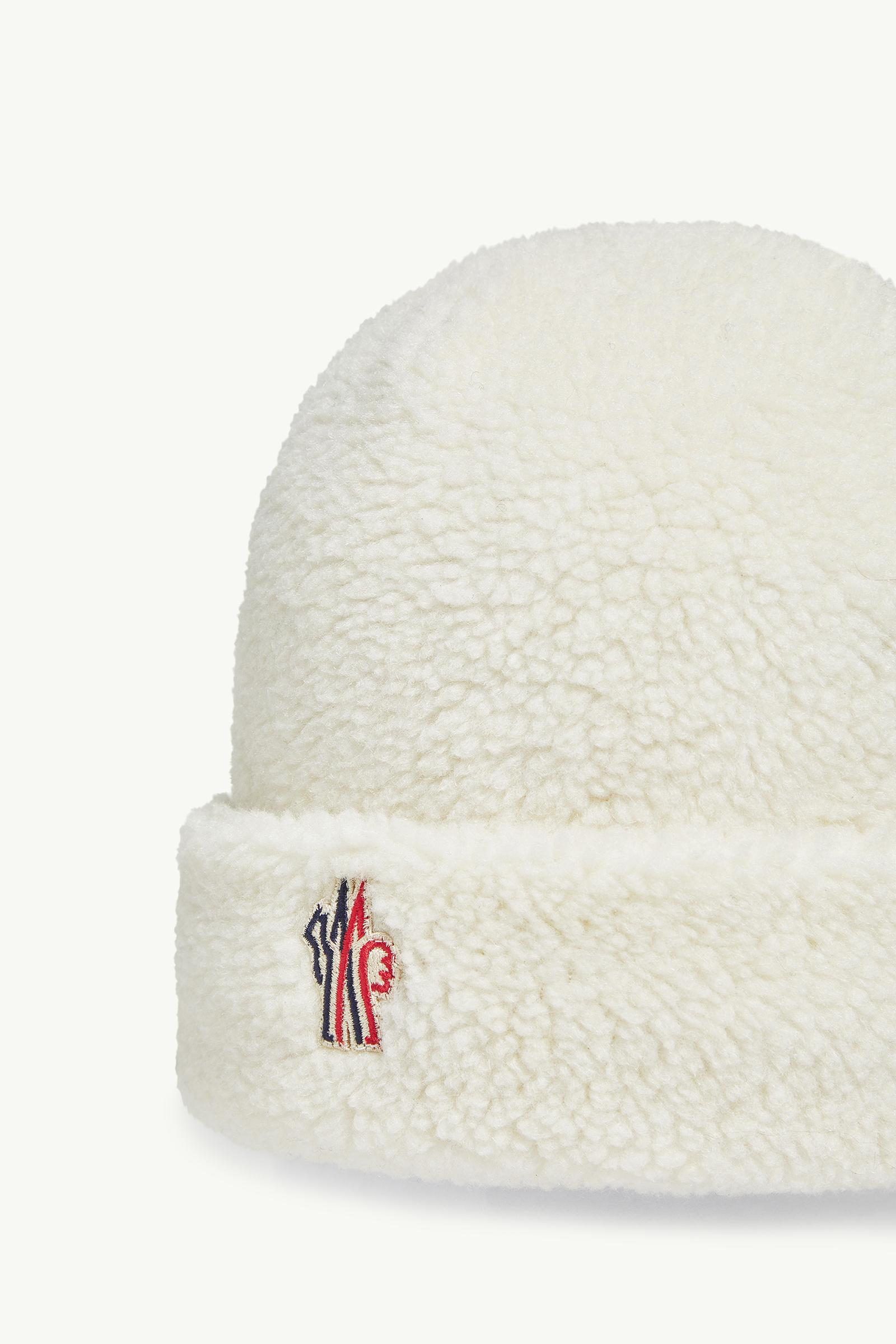 Teddy Beanie Gender Neutral White Moncler 1