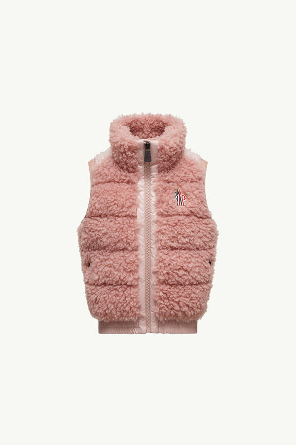 https://moncler-cdn.thron.com/api/v1/content-delivery/shares/dpx6uv/contents/K29578G00006899A953A_F/image/K29578G00006899A953A_F