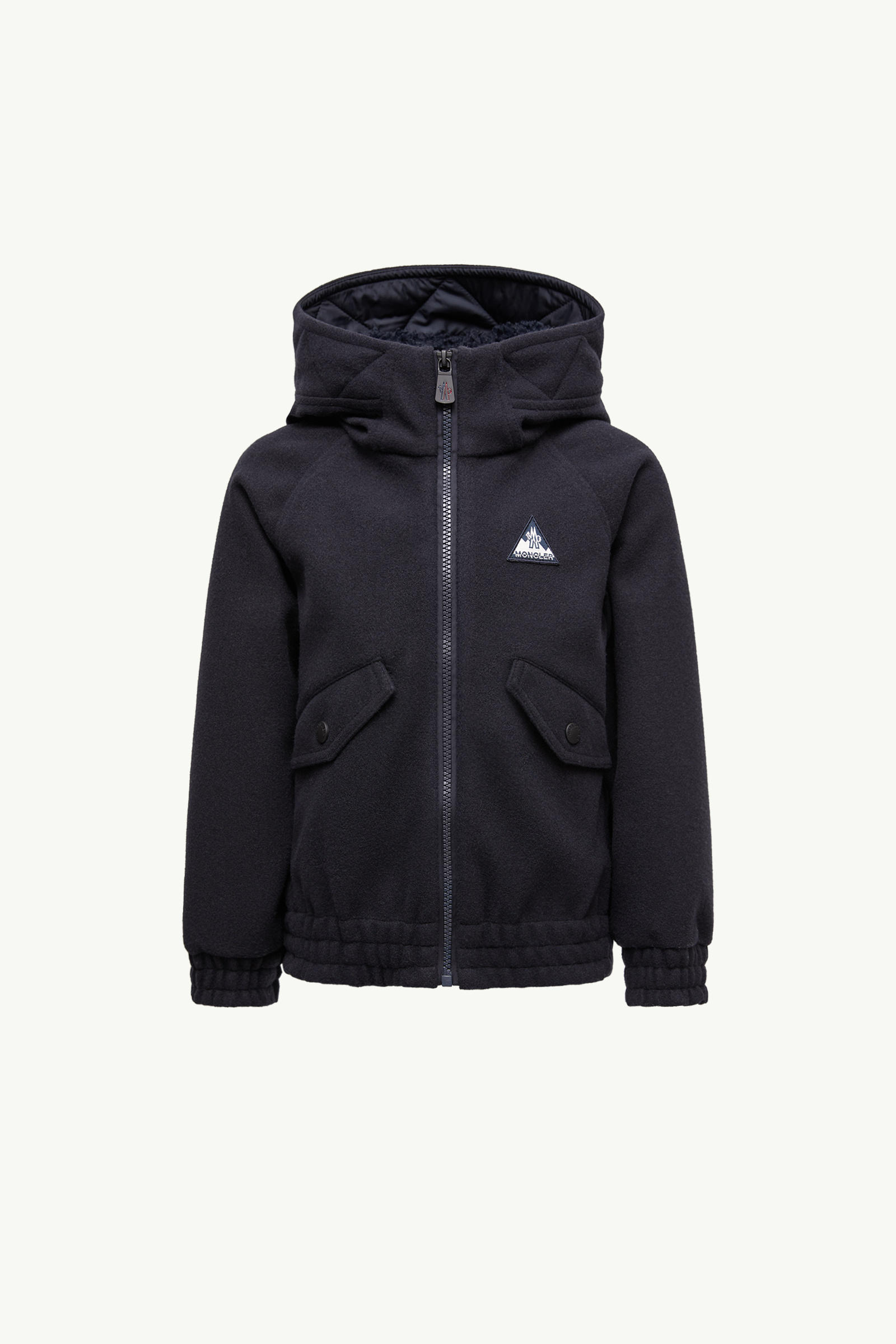 https://moncler-cdn.thron.com/api/v1/content-delivery/shares/dpx6uv/contents/K29578G0000789B08742_F/image/K29578G0000789B08742_F