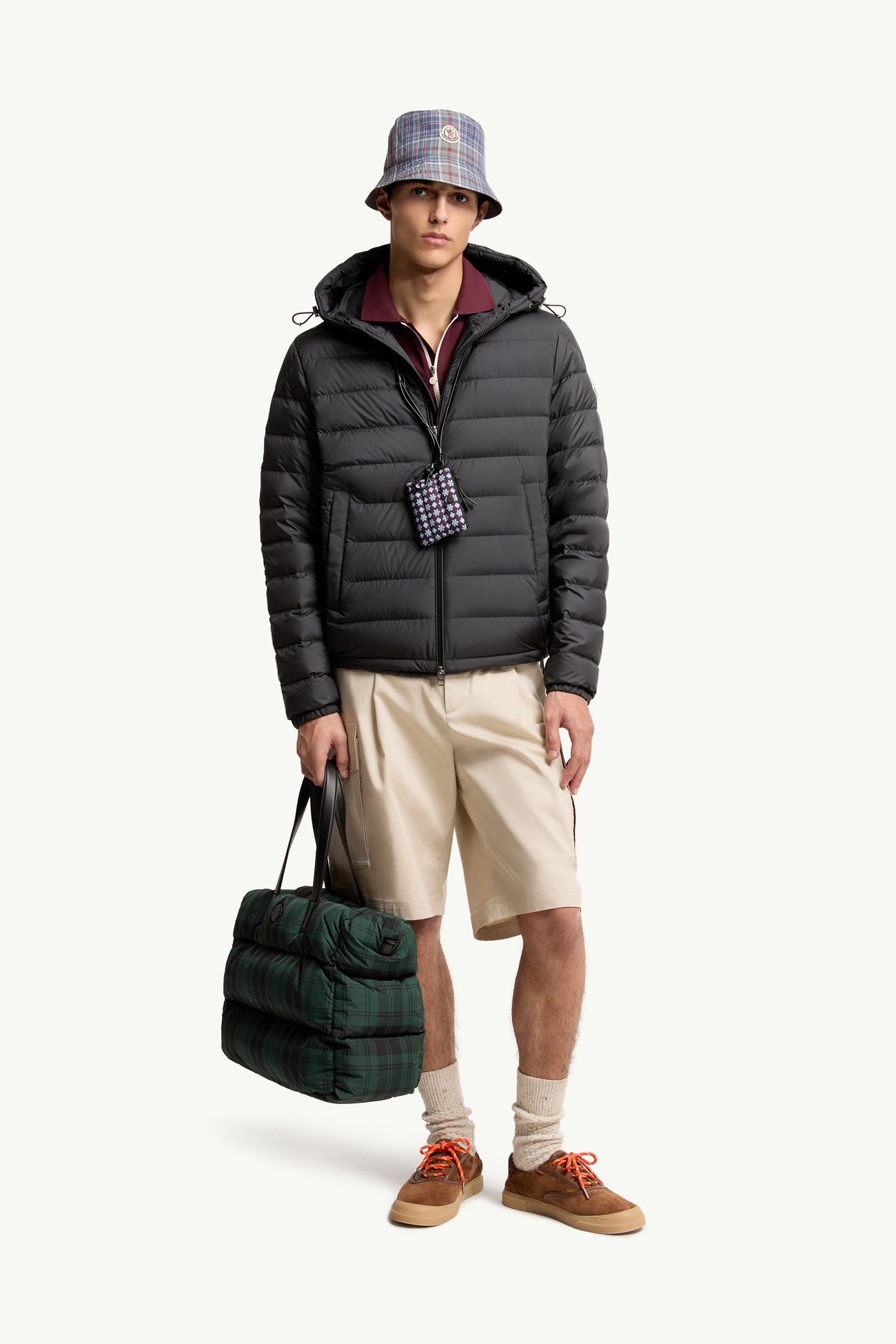 Vermeille ショートダウンジャケット メンズ ブラック Moncler 0
