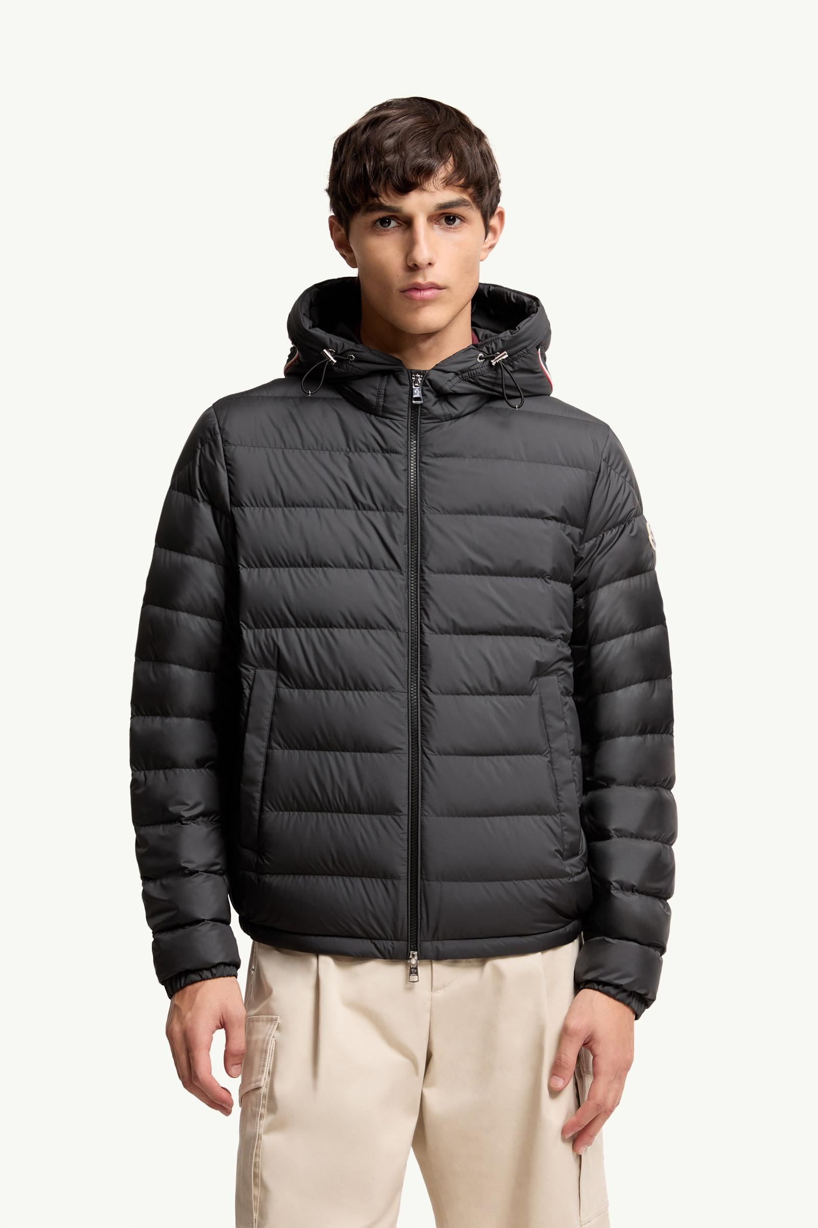 （セール）MONCLER イルデュ ライトアウター ジャケット セール）MONCLER イルデュ ライトアウター ジャケット