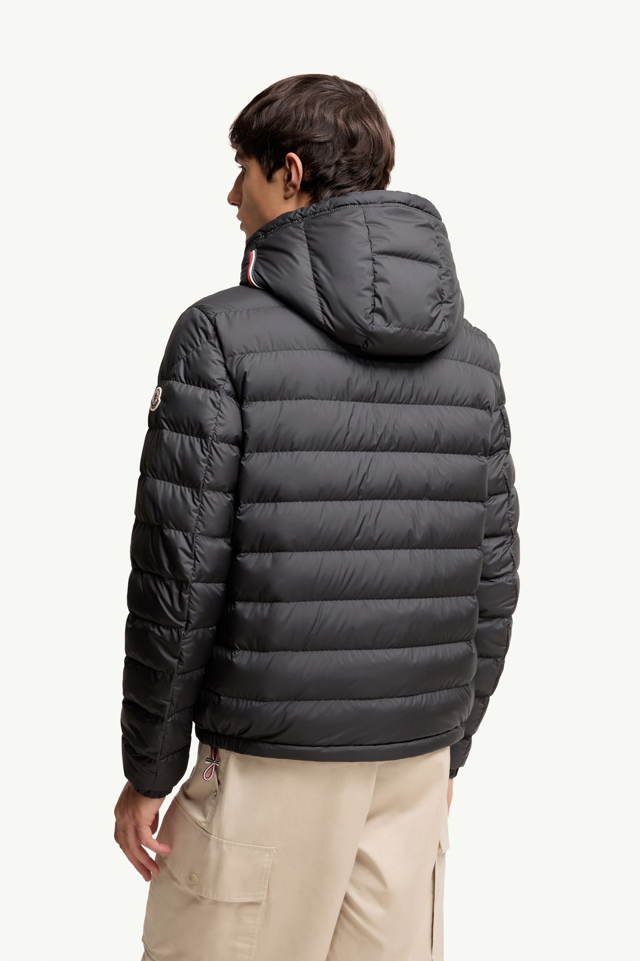 Vermeille ショートダウンジャケット メンズ ブラック Moncler 4