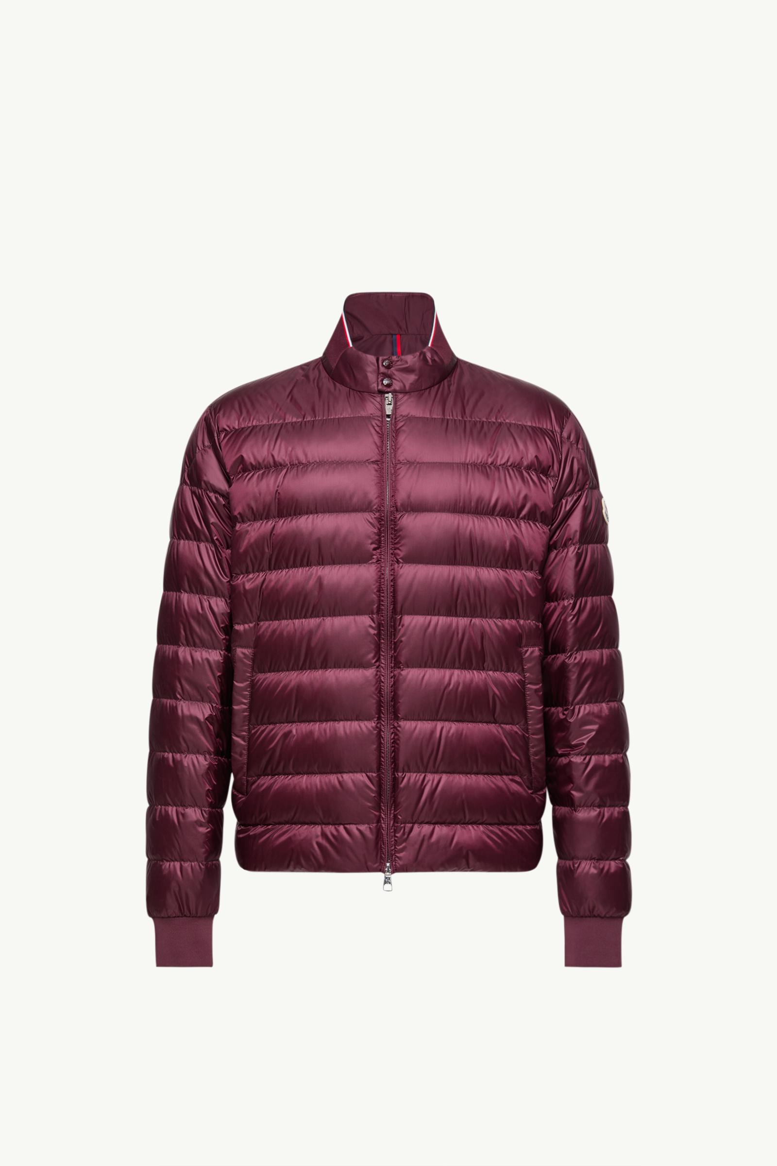 https://moncler-cdn.thron.com/api/v1/content-delivery/shares/dpx6uv/contents/L10911A00008597XQ460_F/image/L10911A00008597XQ460_F
