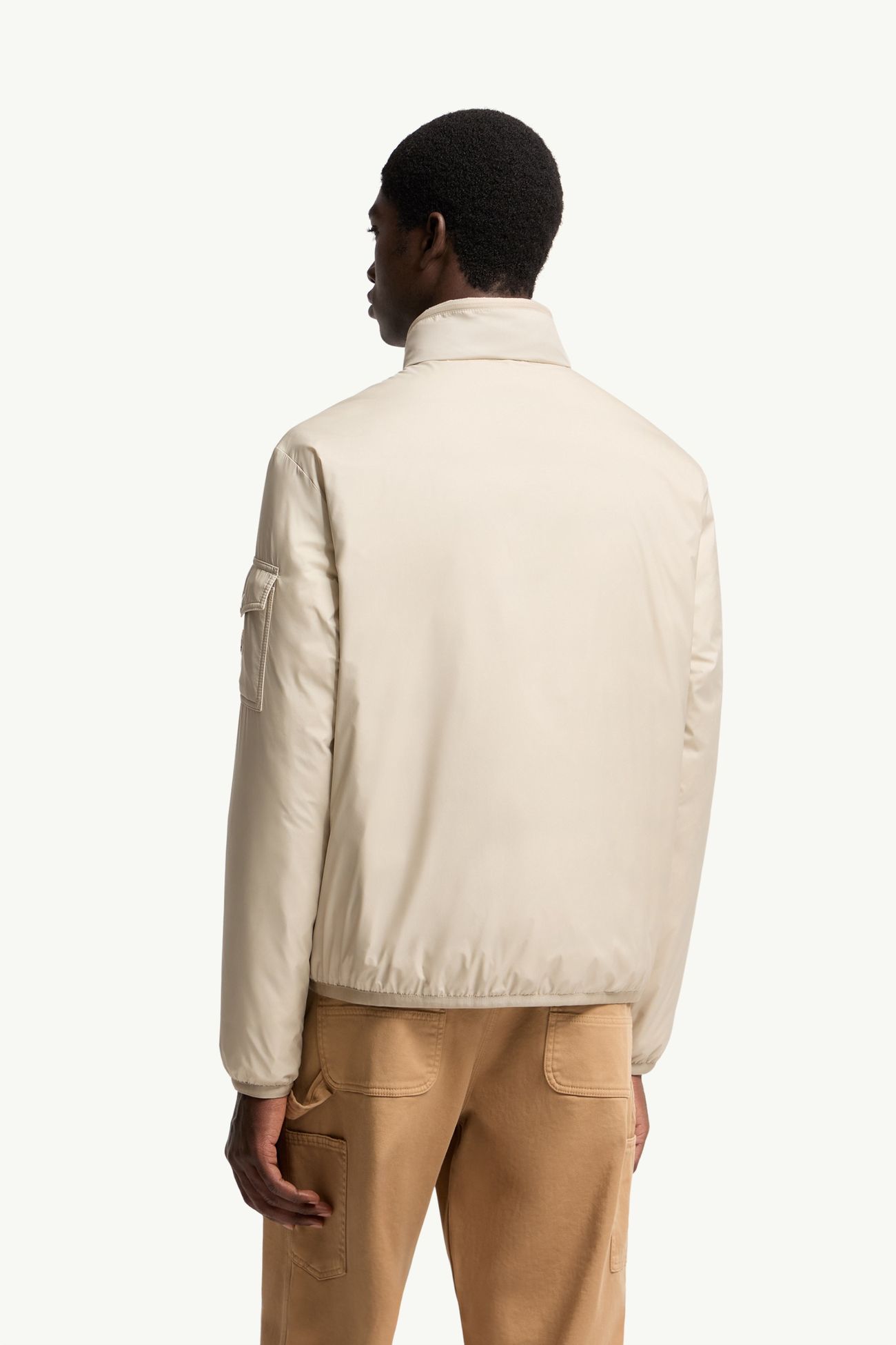 Breezes ショートダウンジャケット メンズ ライトベージュ Moncler 4