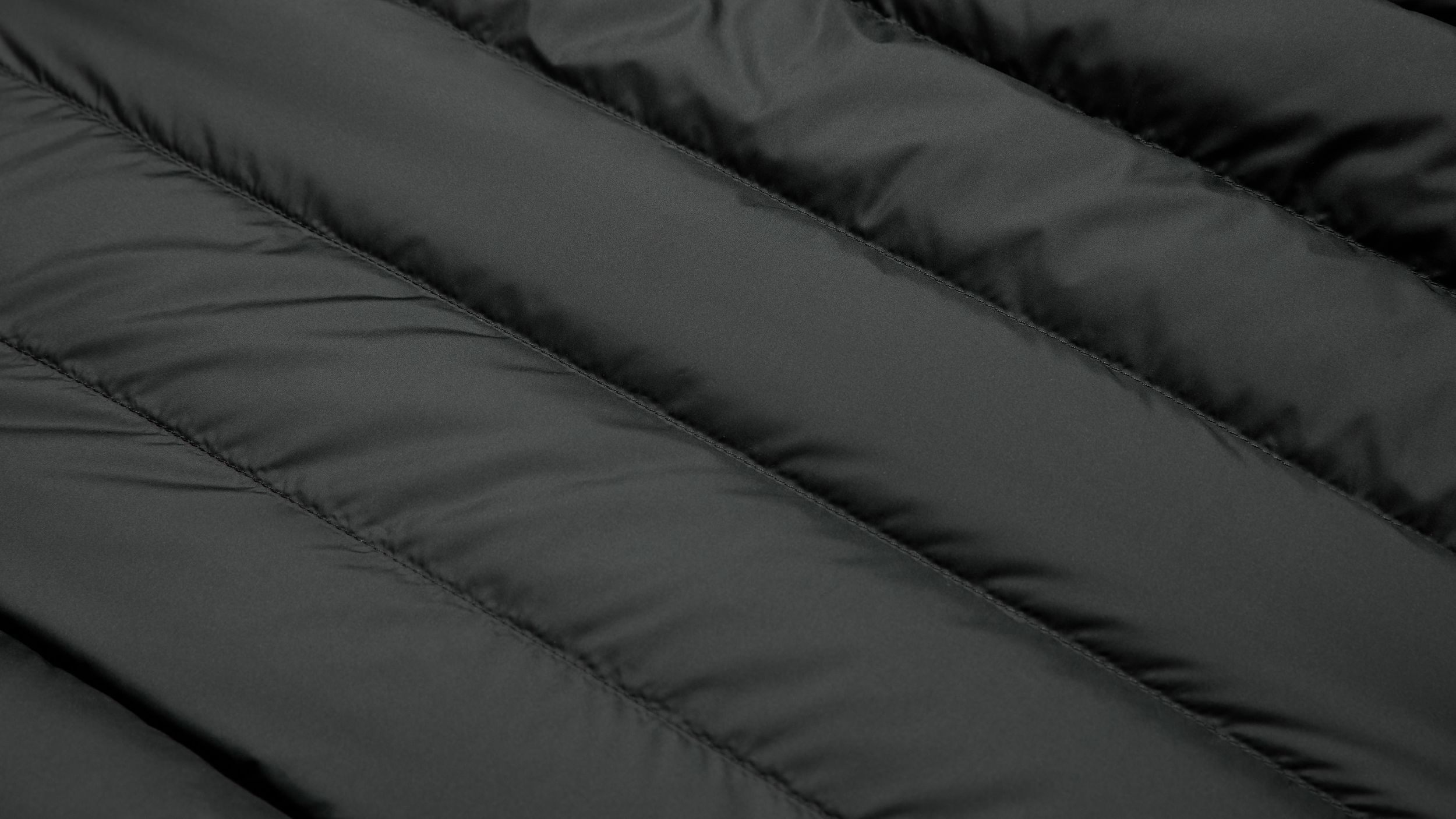 Slide 2 - product.feature.airsoftmaterial.title