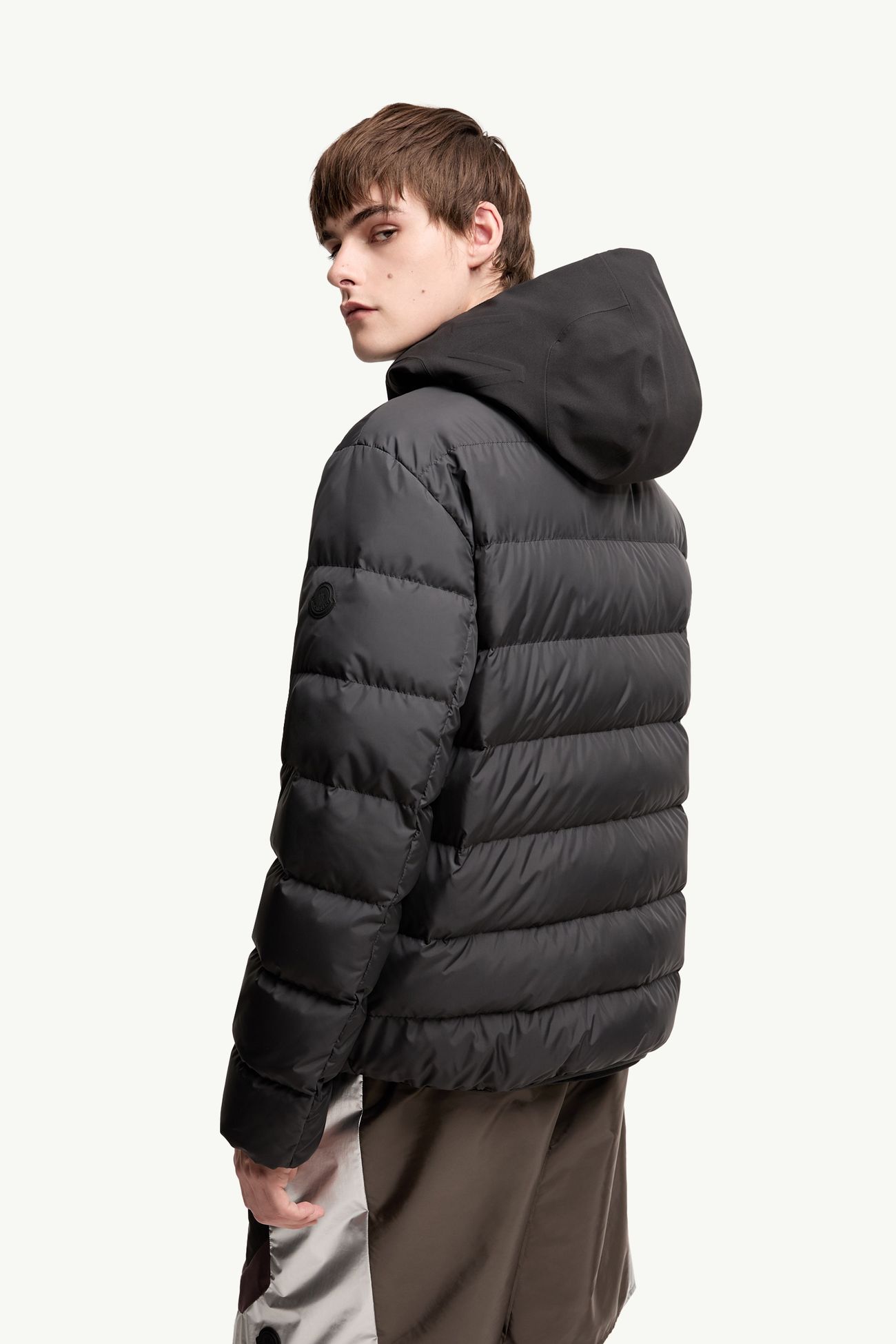 Vega Hooded Short Down Jacket Men Black Moncler 4