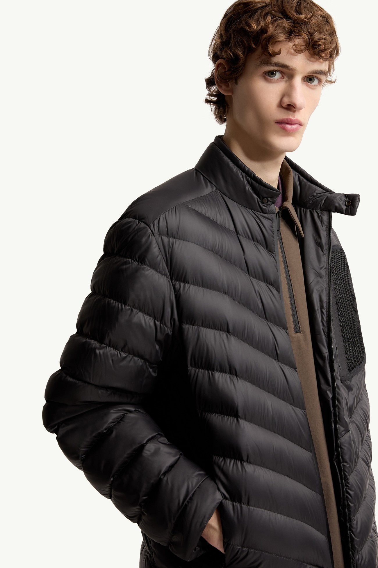 Plumífero motero con acolchado diagonal Mackinac Hombre Negro Moncler 5