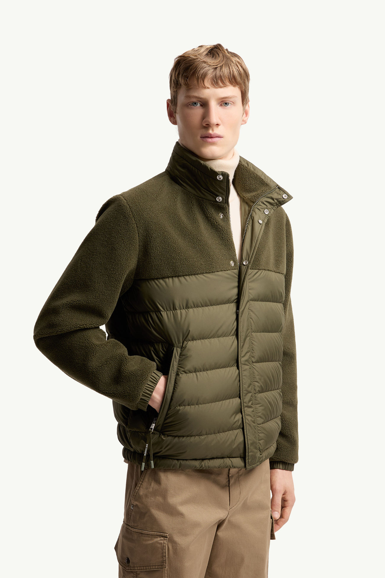 Piumino corto Mistral in pile effetto teddy Uomo Verde Oliva Moncler 4
