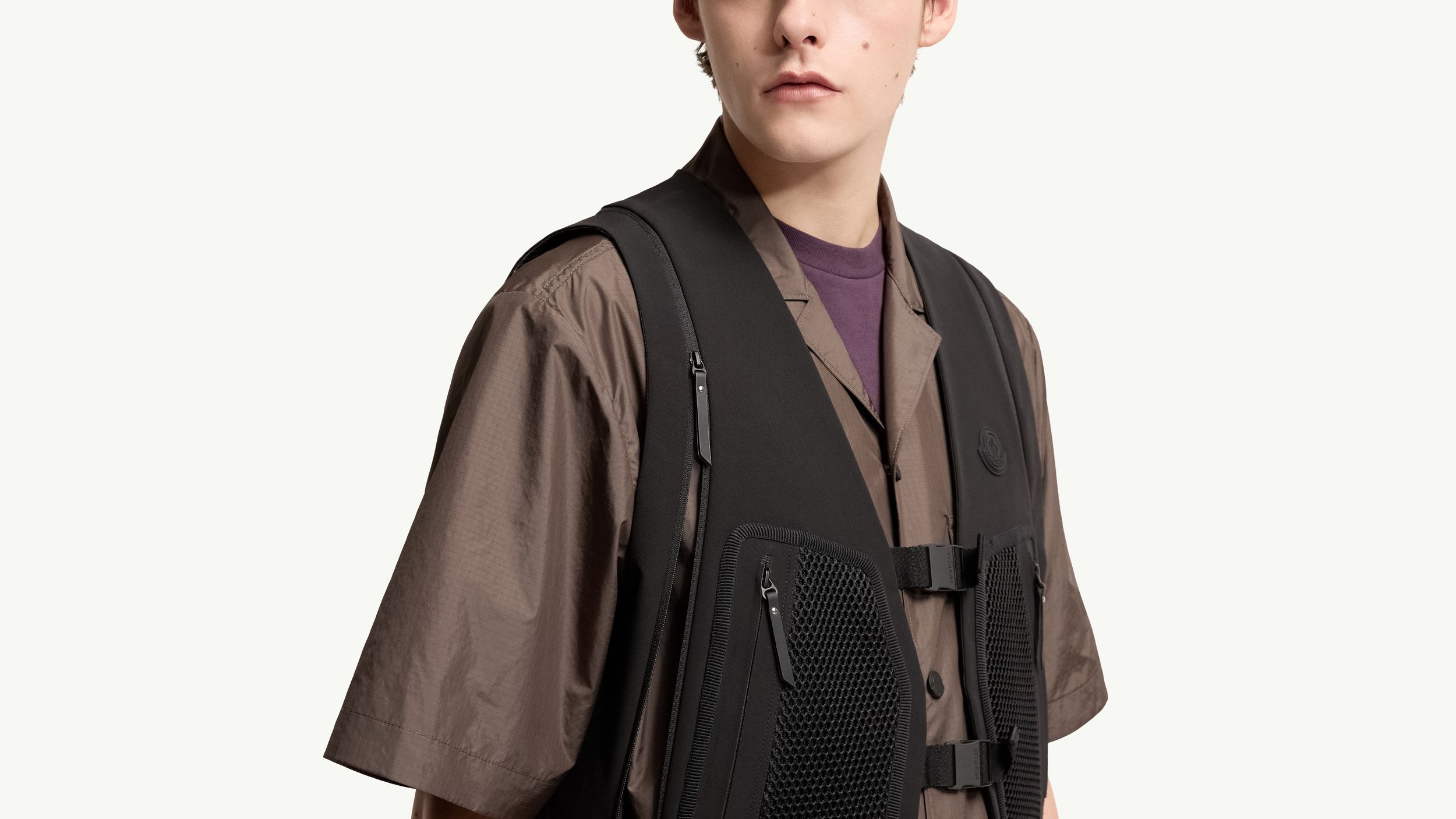 Slide 1 - Detachable Collar