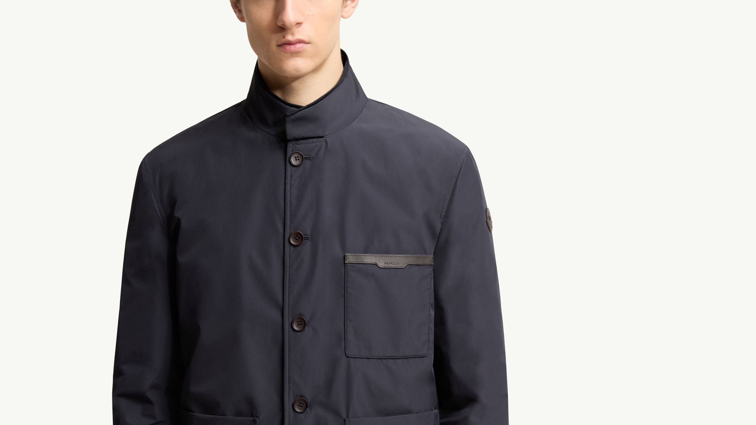 Slide 1 - Dettagli in pelle