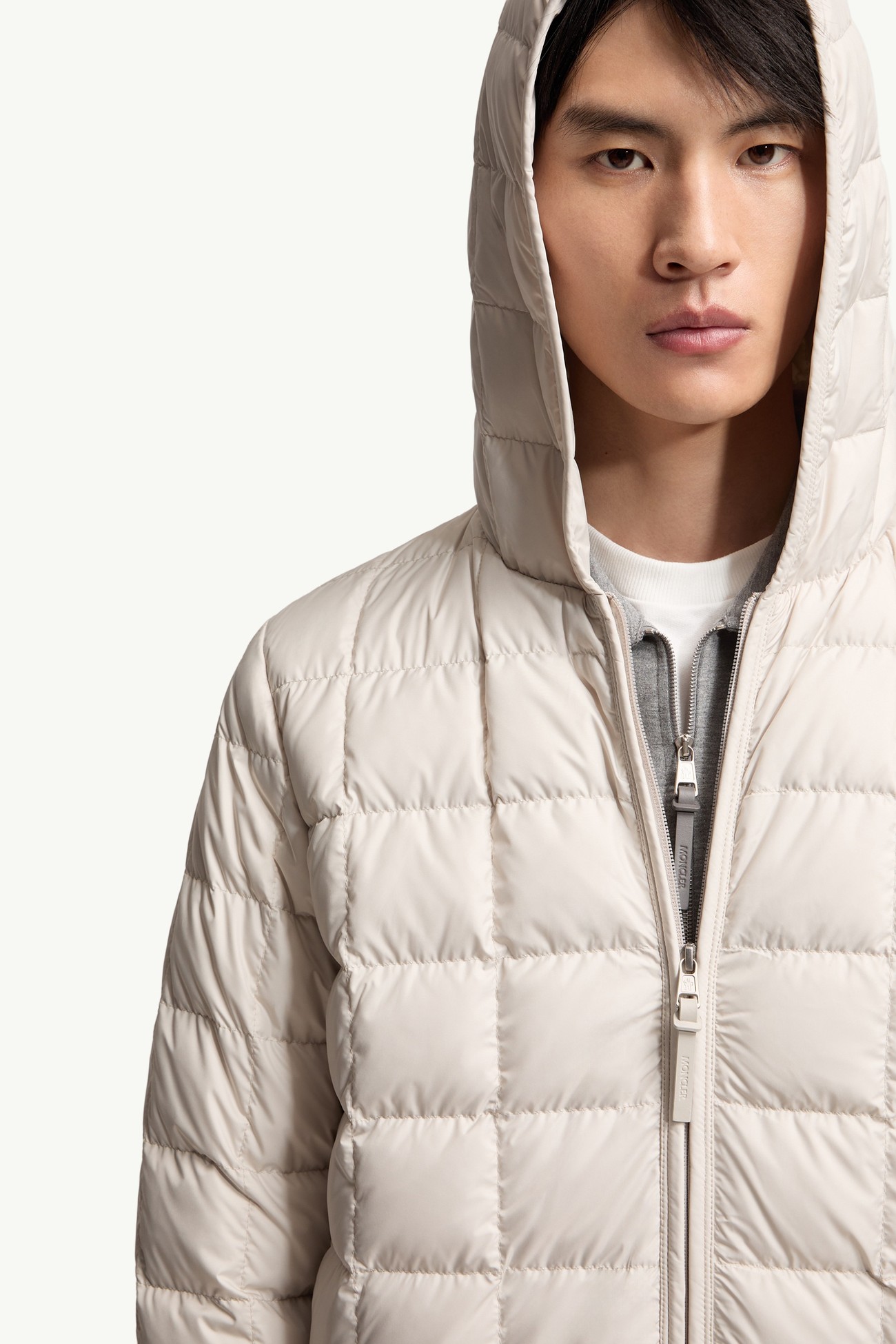 Plumífero con acolchado a cuadros y capucha Tahrir Hombre Beige Claro Moncler 5