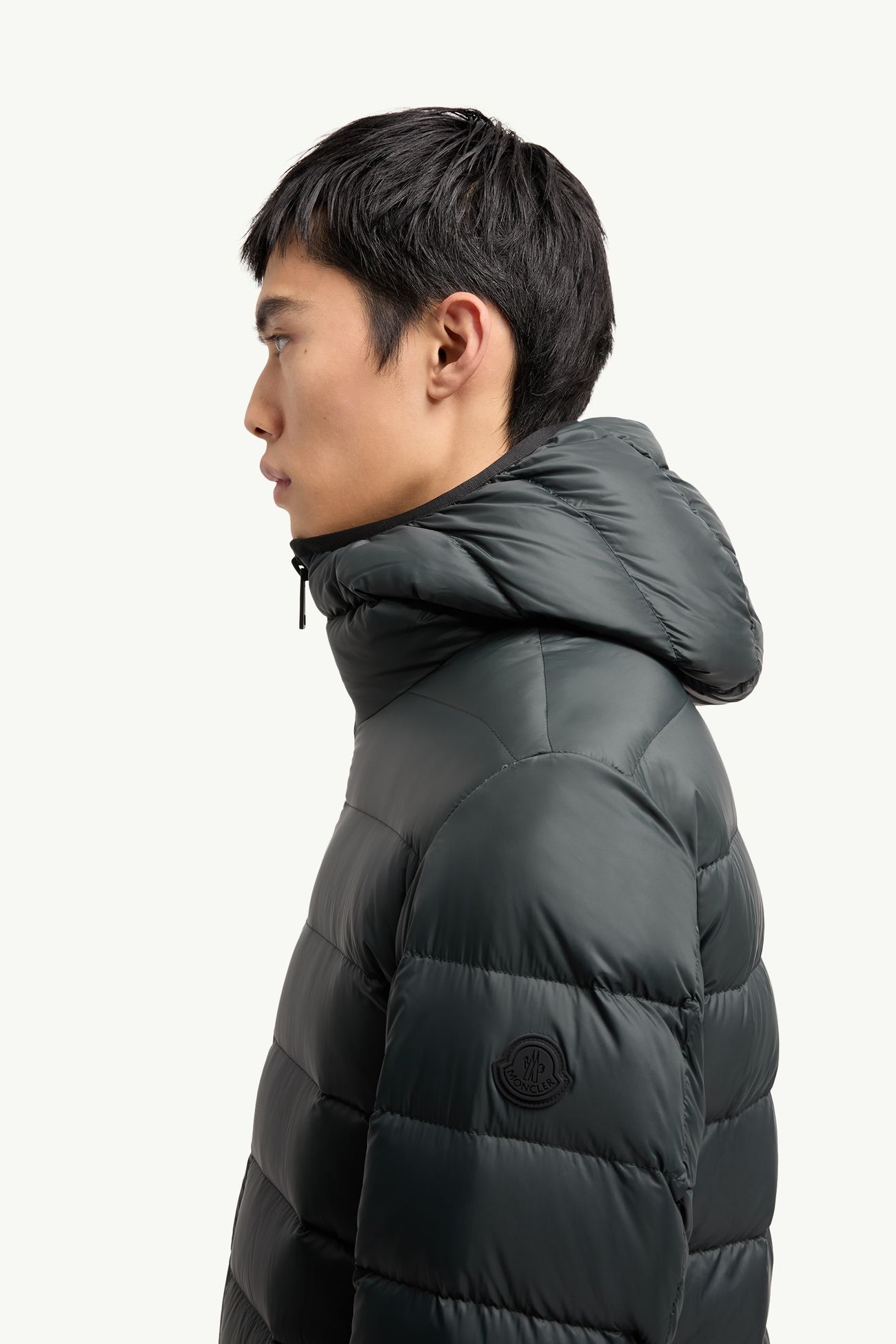 Doudoune courte Alrai à capuche Hommes Gris foncé Moncler 1