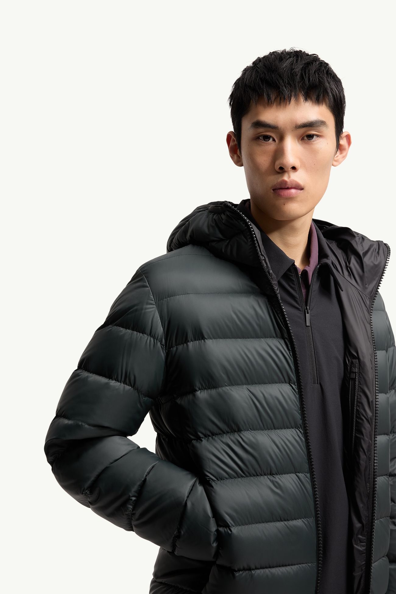 Alrai男士连帽短款羽绒夹克外套 男士 深灰色 Moncler 5