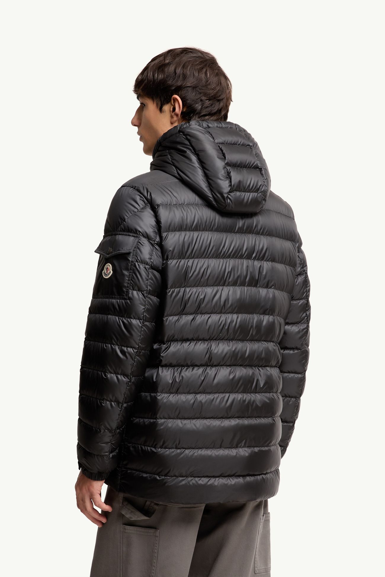 Oahu連帽短身羽絨派克大衣 男士 黑色 Moncler 4