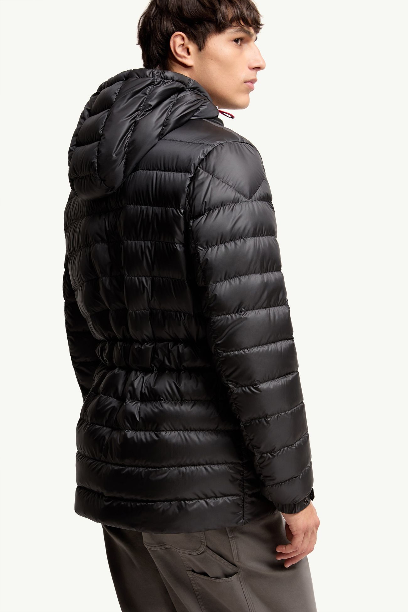 Oahu連帽中長羽絨外套 男士 黑色 Moncler 5