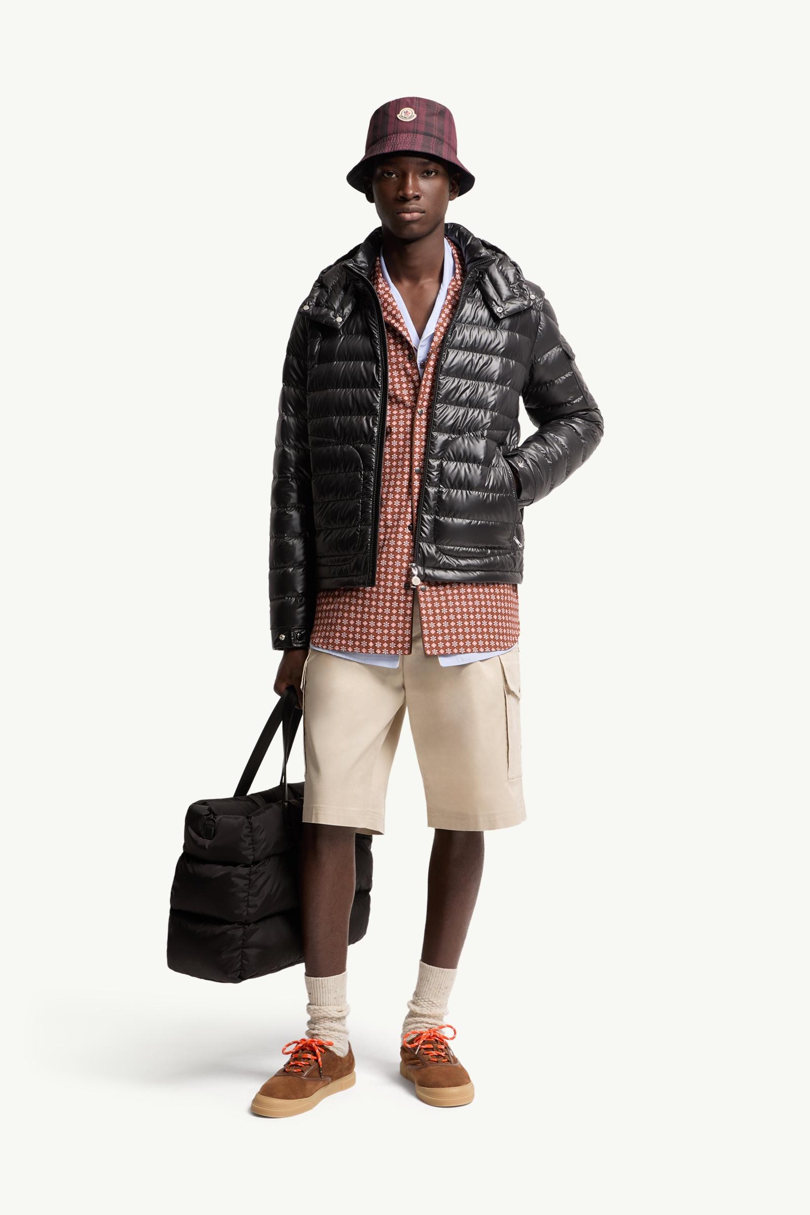 lauros-hooded-short-down-