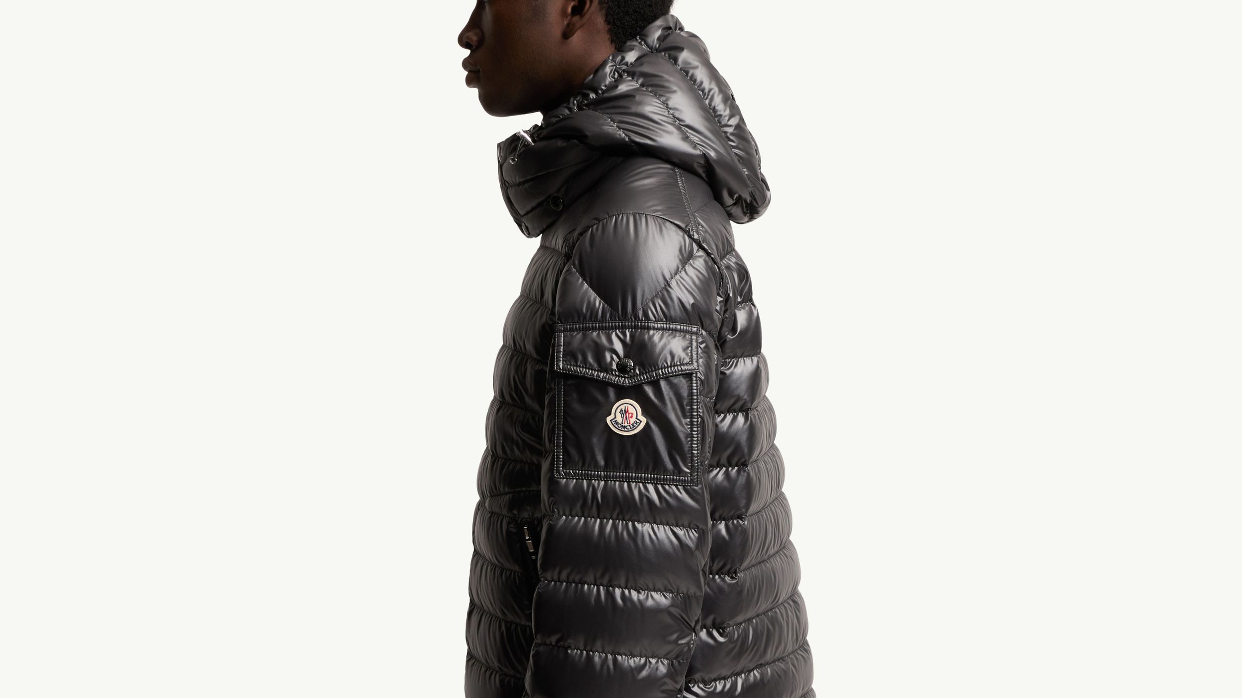 Slide 2 - 标志性细节