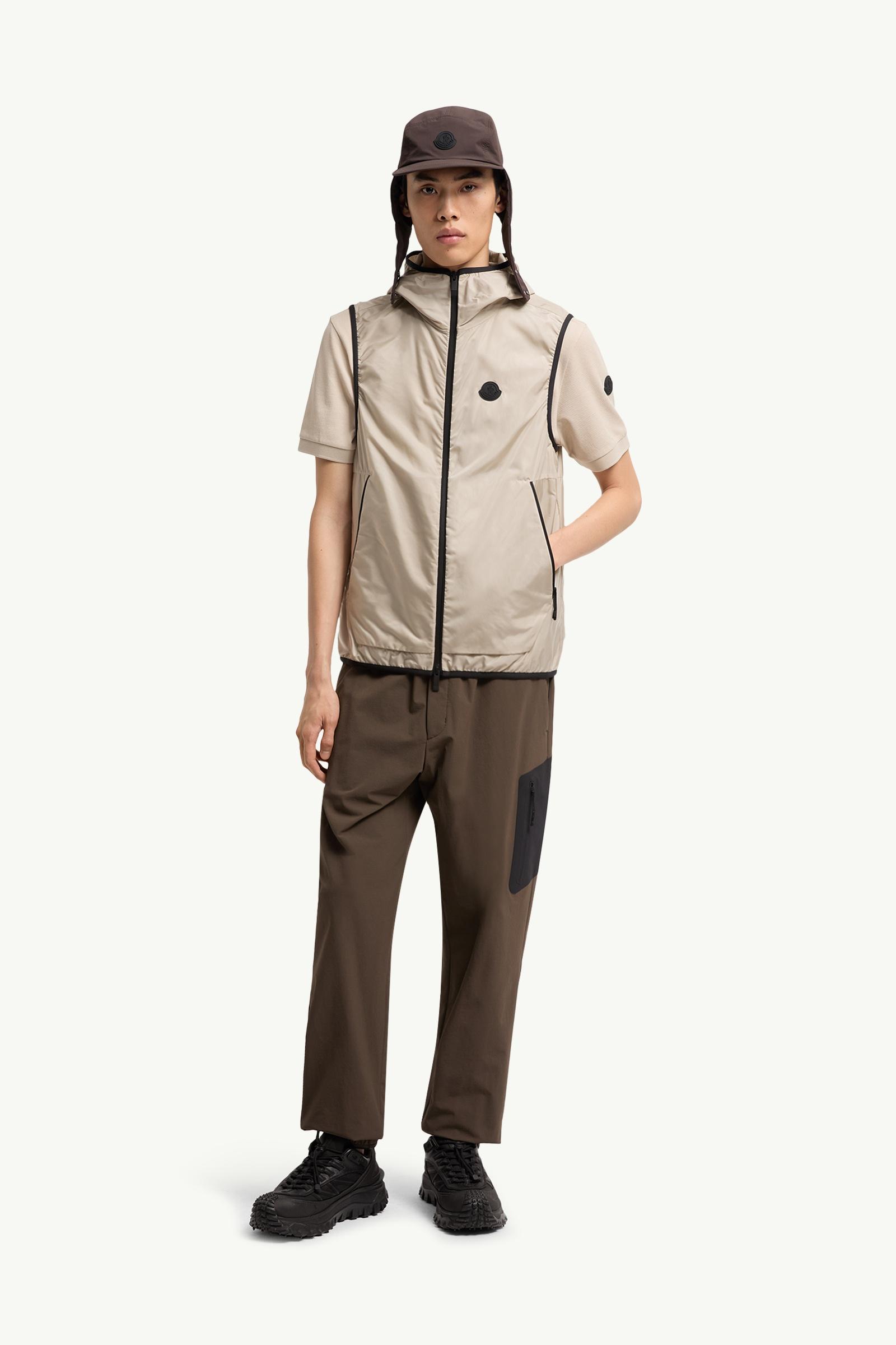 Moretan Hooded Vest