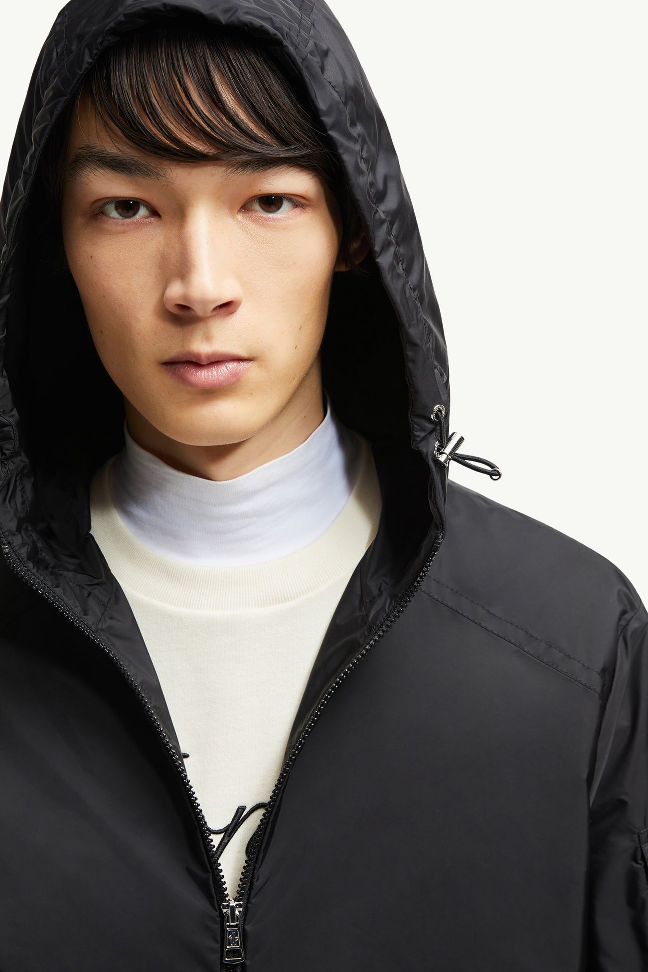 Etiacheレインジャケット メンズ ブラック Moncler 6