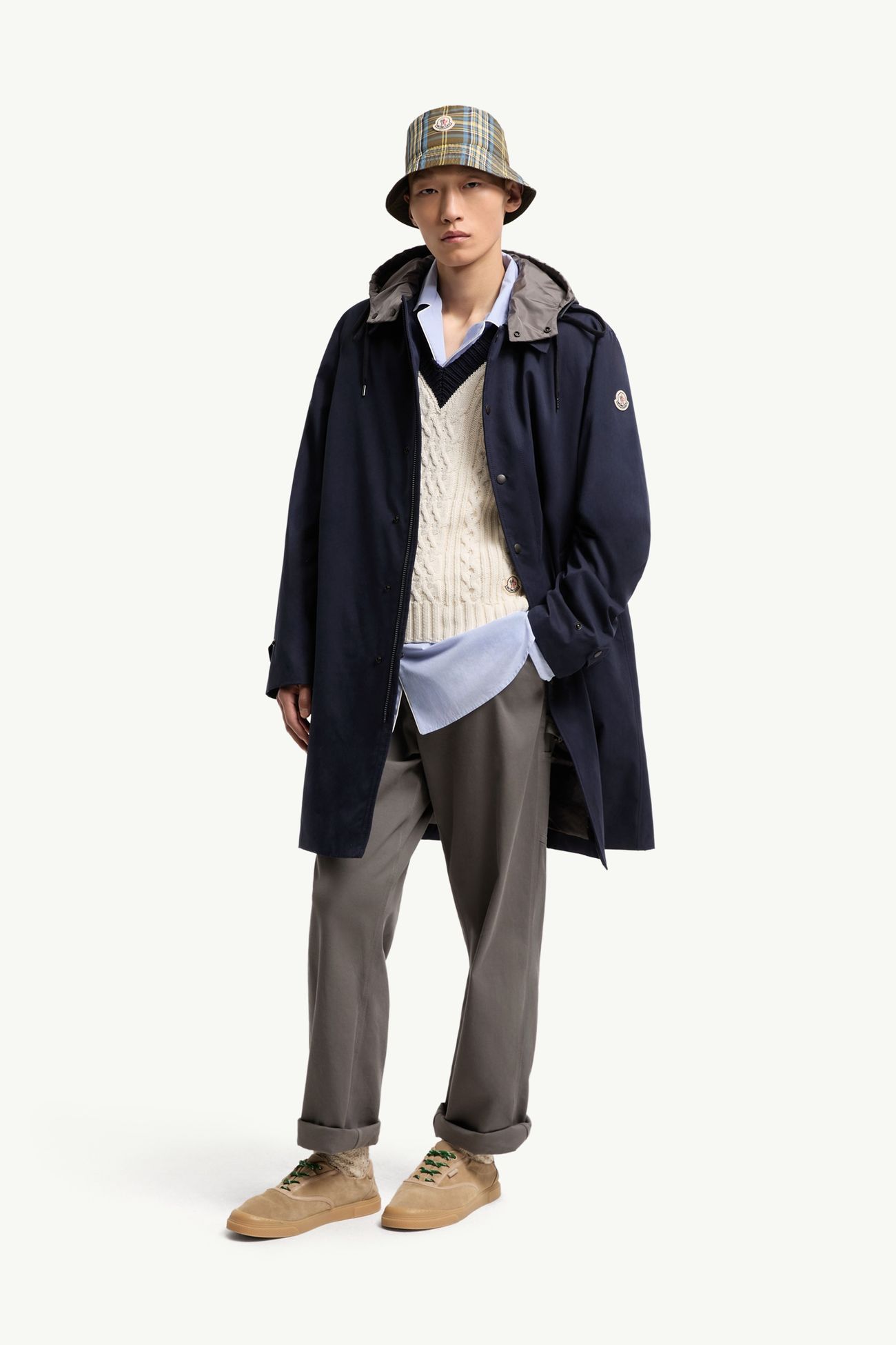 Parka Imbottito Lungo Kervoyal Con Cappuccio Uomo Blu Navy Moncler 0