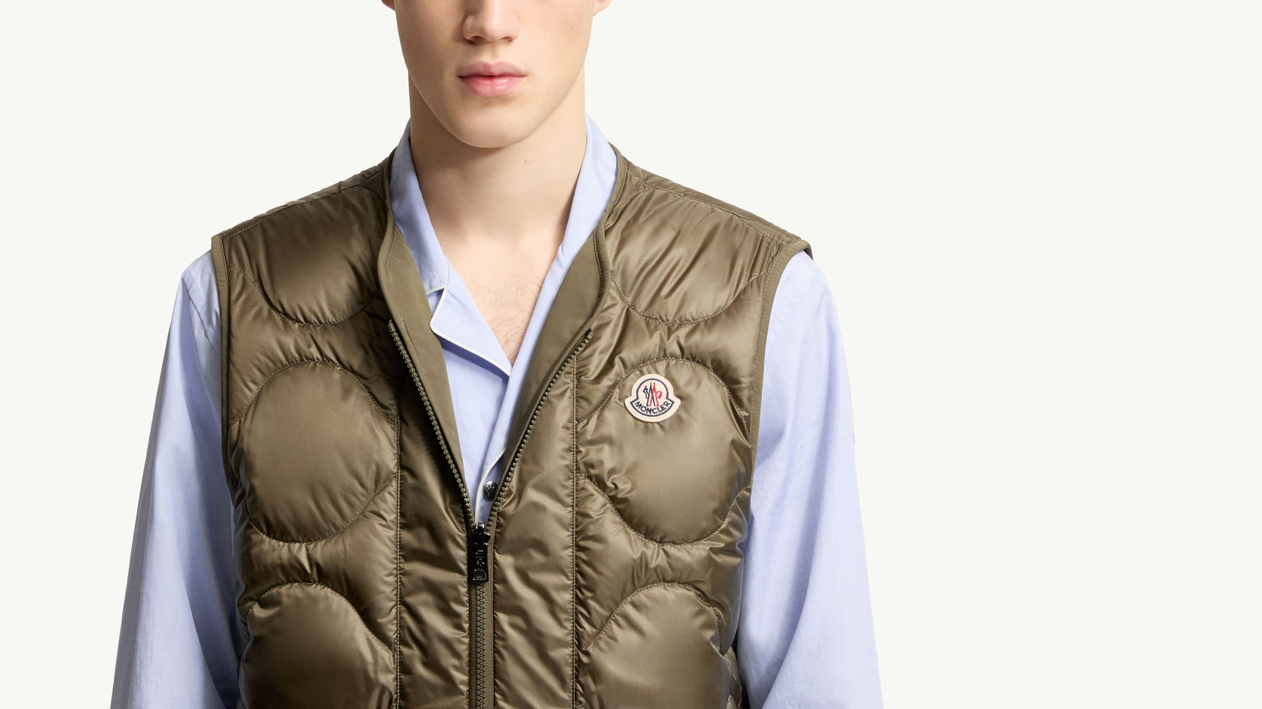 Slide 1 - 하나의 디자인, 세 가지 방식