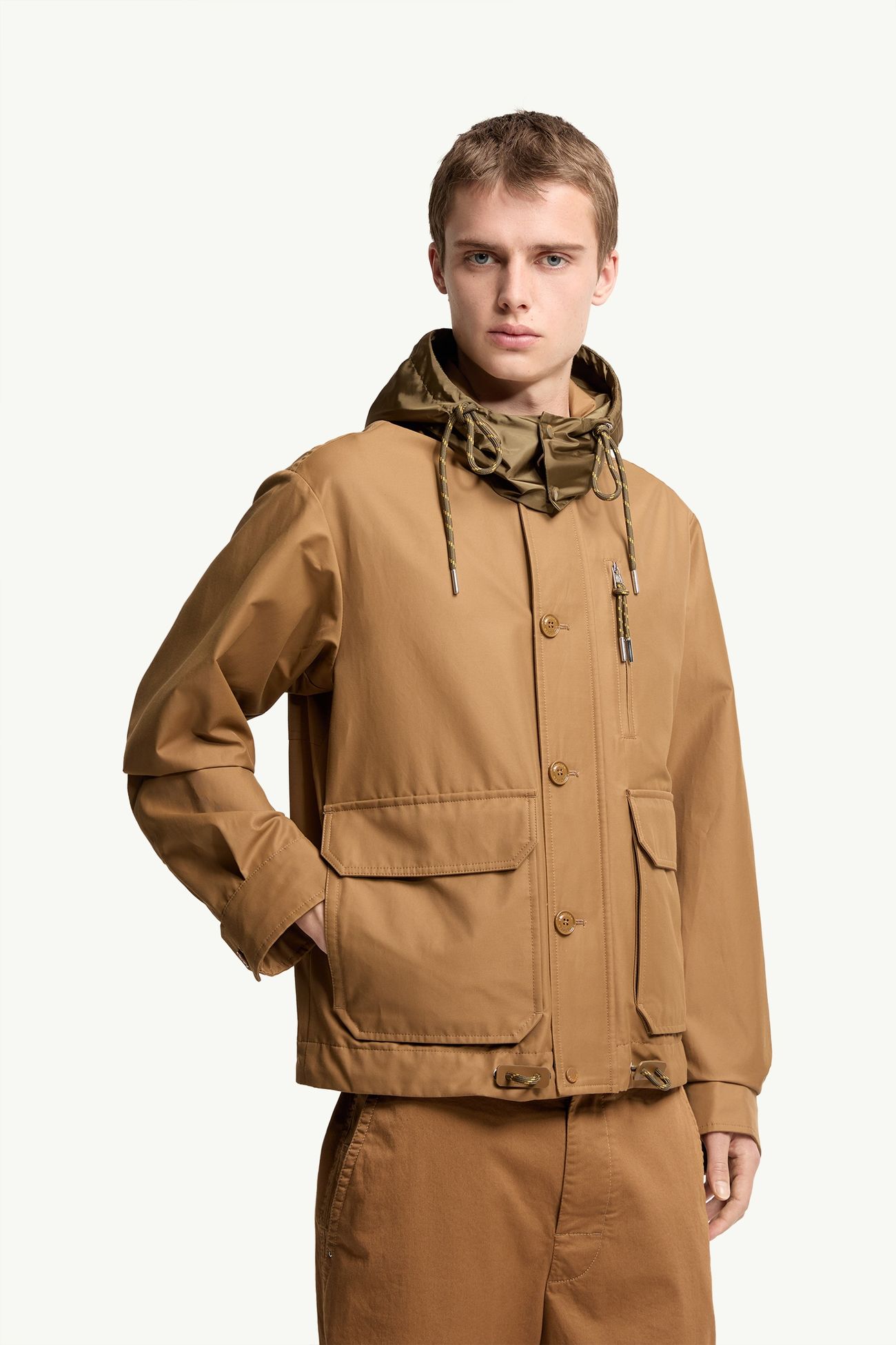 Surhemise Montmirail en sergé Hommes Beige Chameau Moncler 3