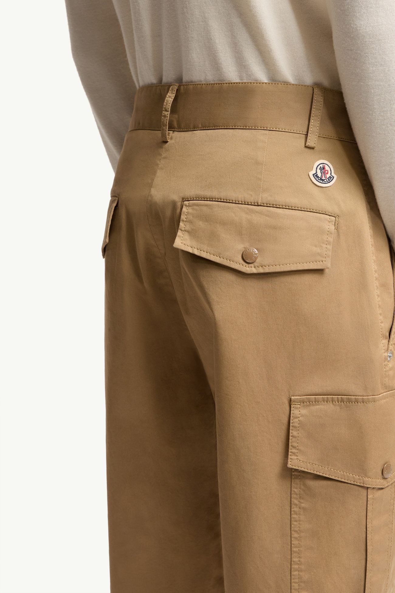 Pantaloni Cargo In Gabardine di Misto Cotone Uomo Beige Moncler 5