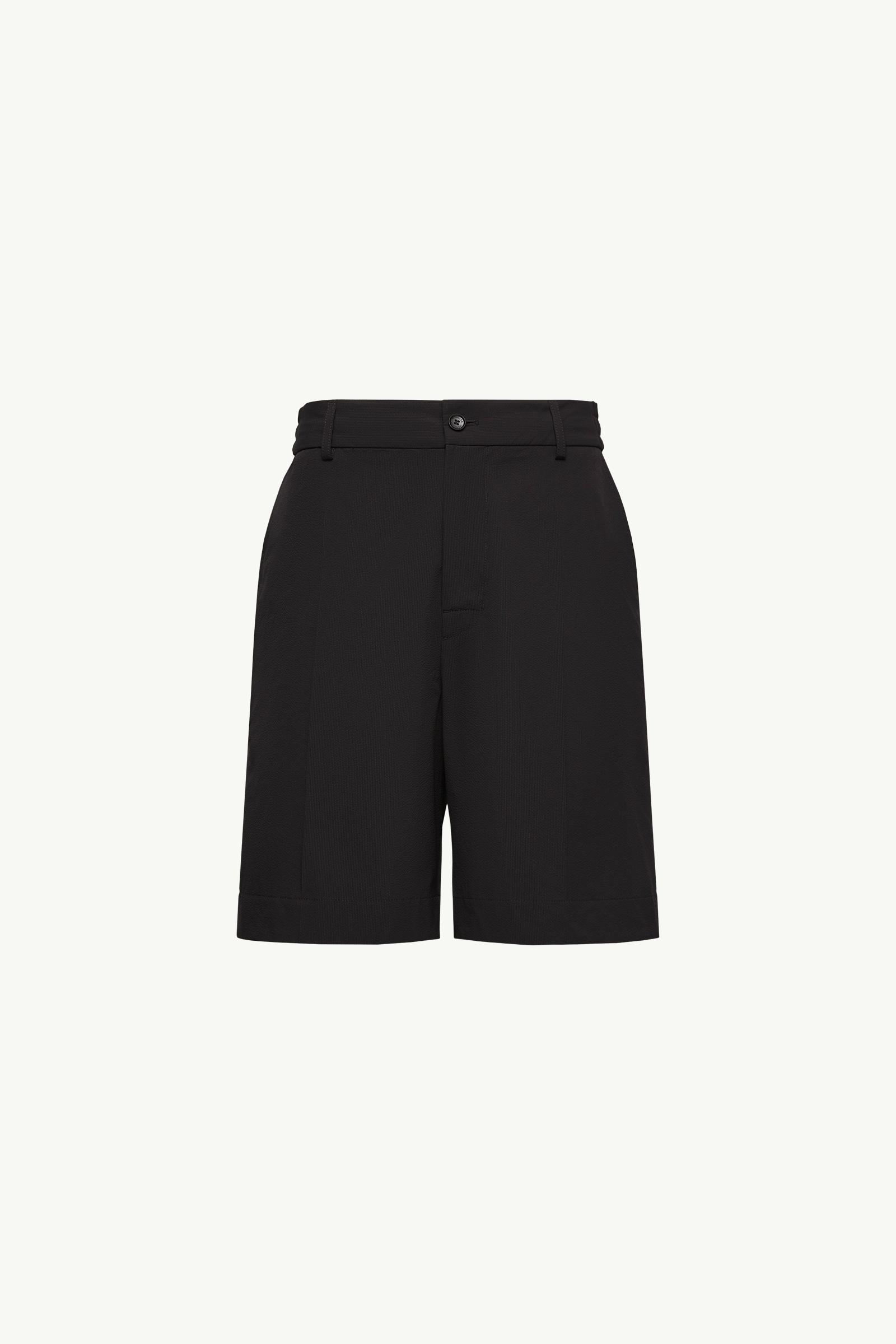ブラック ショートパンツ : パンツ＆ショーツ 向けの メンズ