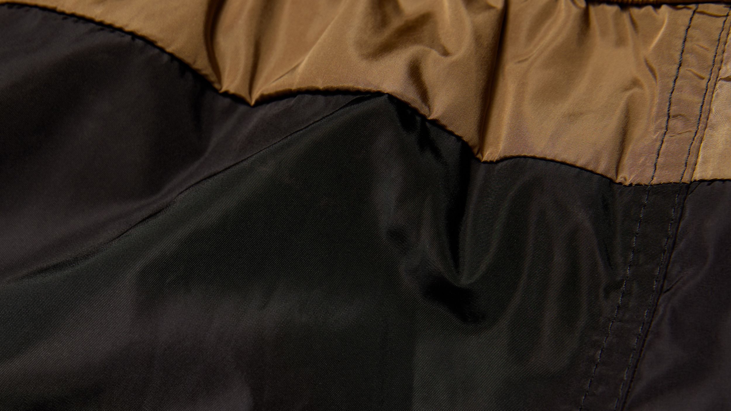 Slide 1 - Color in Contrast