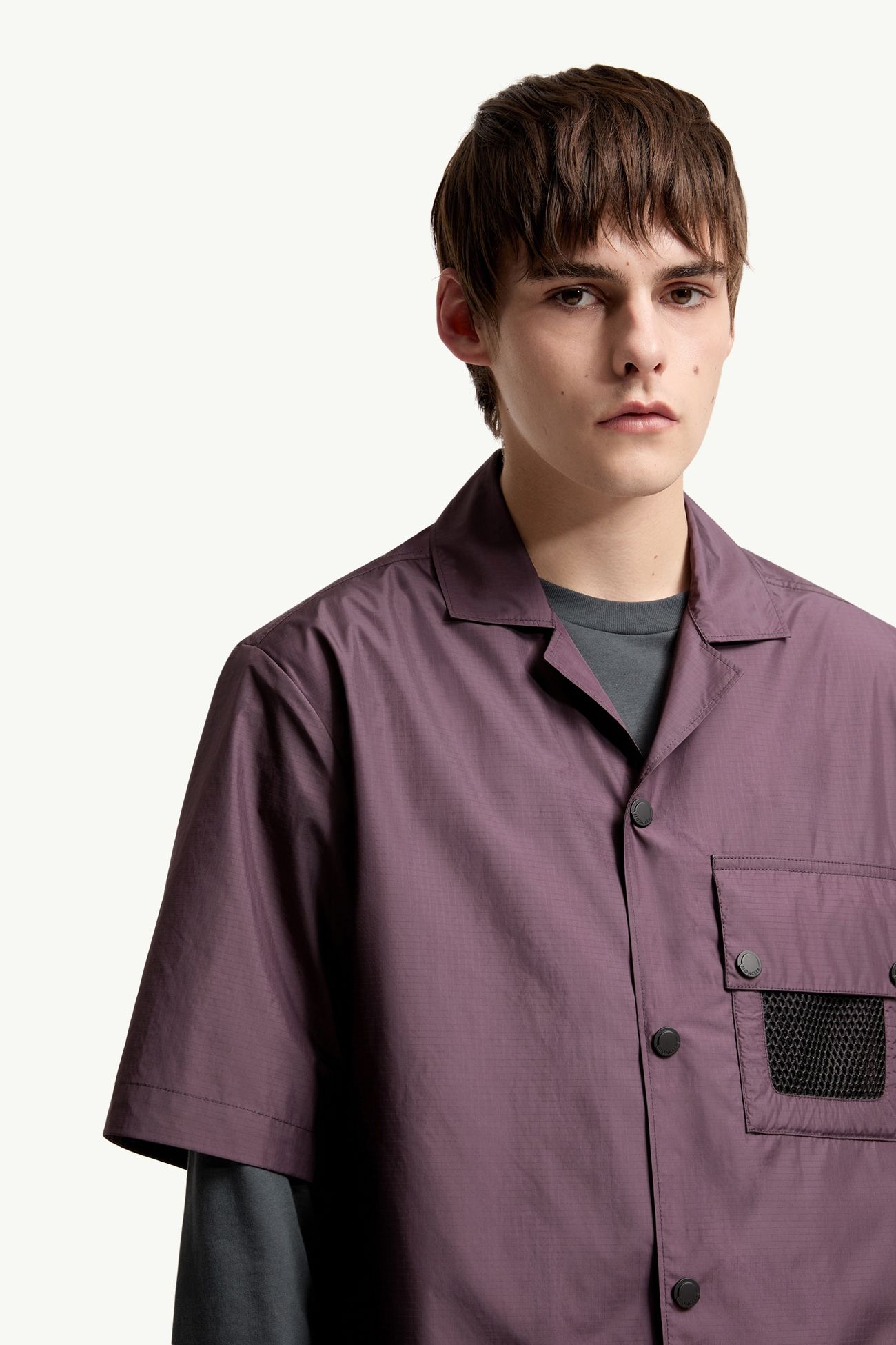 Logo Short Sleeve Shirt Men Grape Red Moncler 5