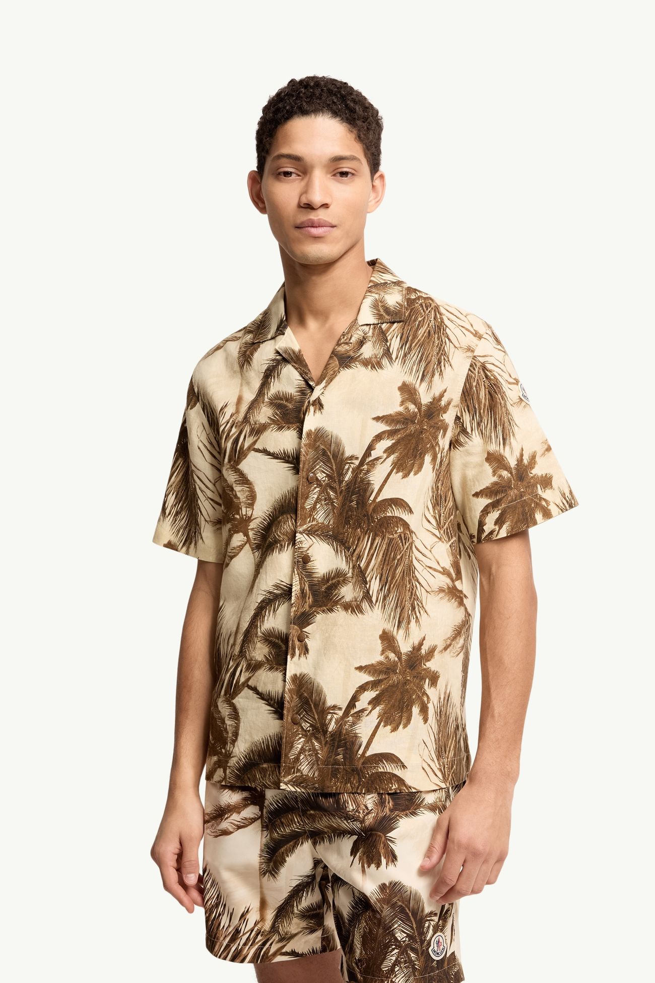 Chemise à manches courtes en mélange de coton et de lin Hommes Beige & Vert Moncler 3