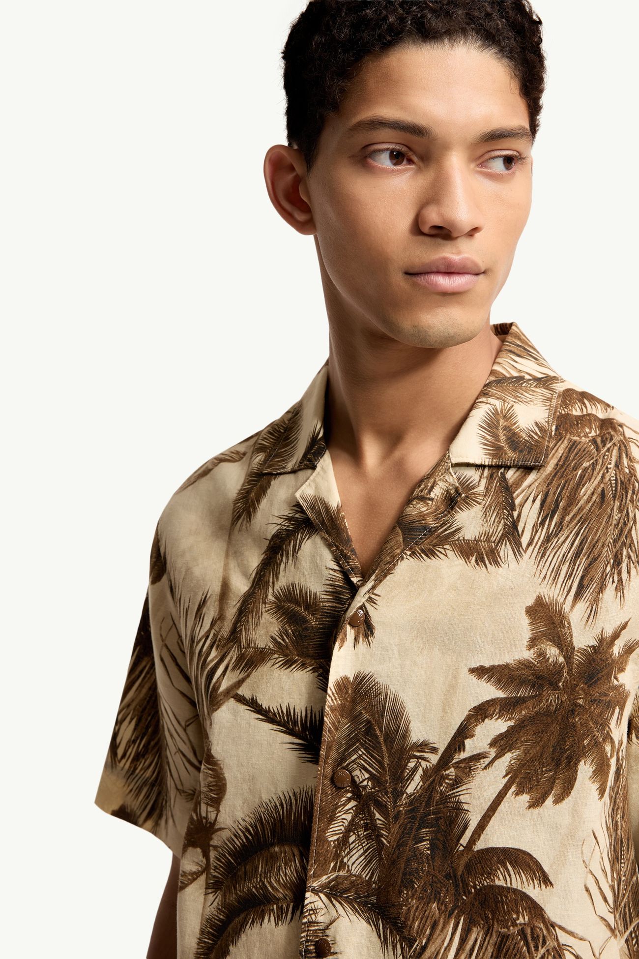 Chemise à manches courtes en mélange de coton et de lin Hommes Beige & Vert Moncler 5