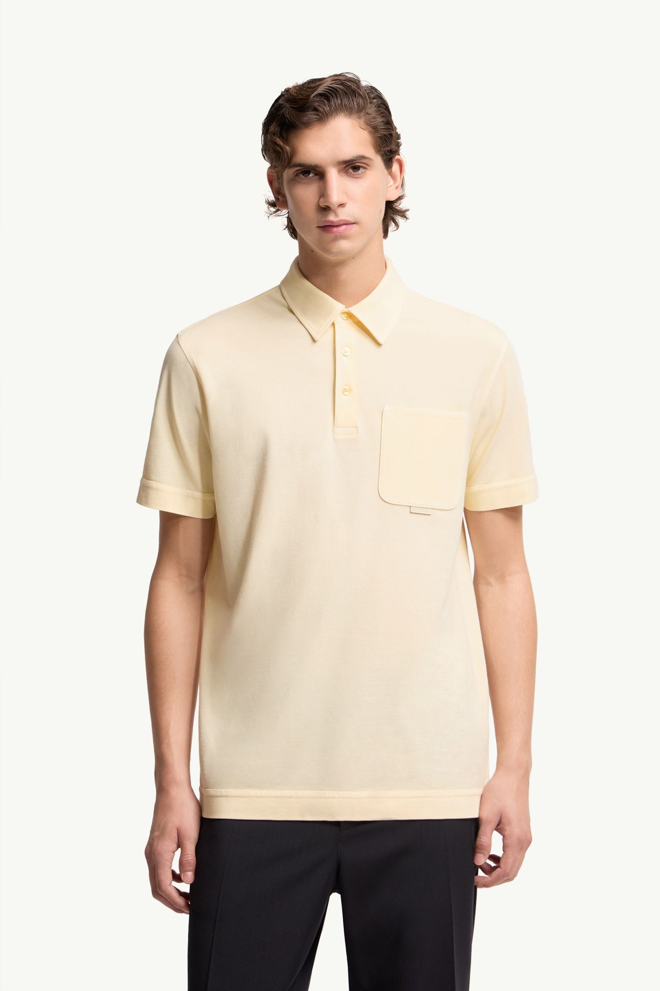 Poloshirt aus Baumwollpiqué mit Lederlogo Herren Ockergelb Moncler 3