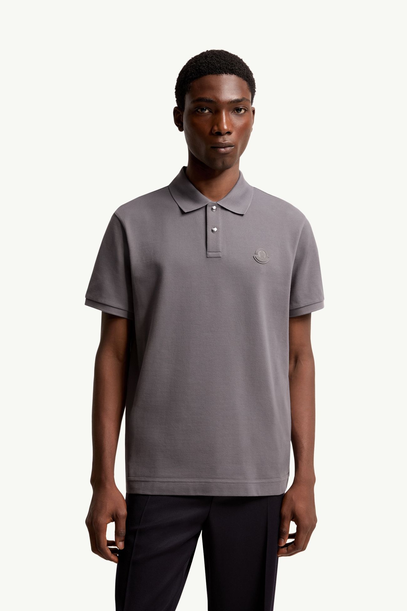 Poloshirt aus Baumwollpiqué mit Logoaufnäher Herren Grau Moncler 3