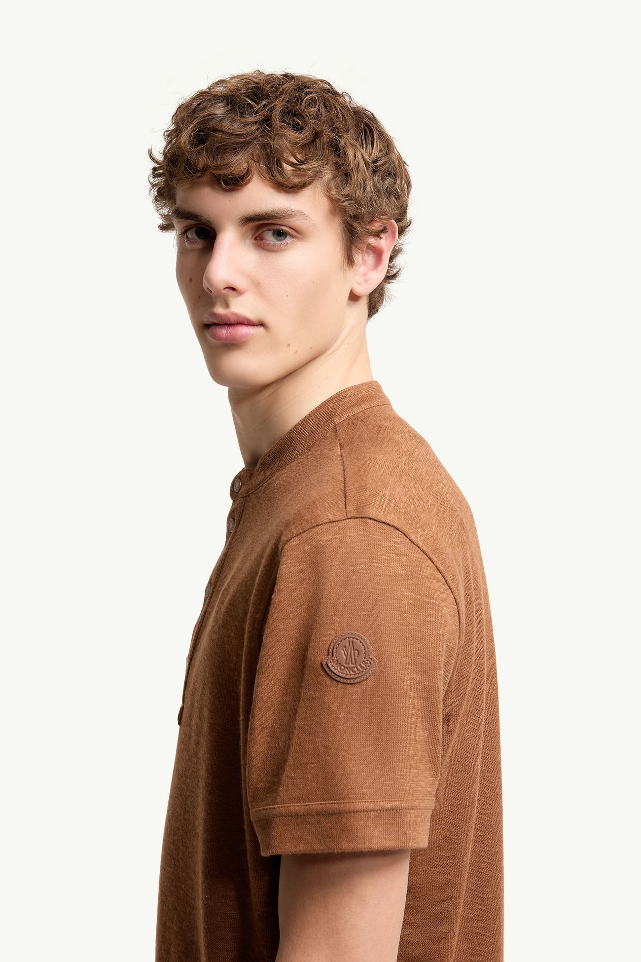 Polo en mélange de coton et de lin Hommes Marron clair Moncler 1