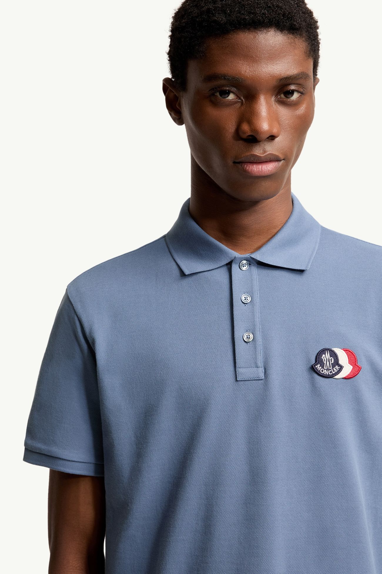 Poloshirt aus Baumwollpiqué mit Logoaufnäher Herren Hellblau Moncler 5