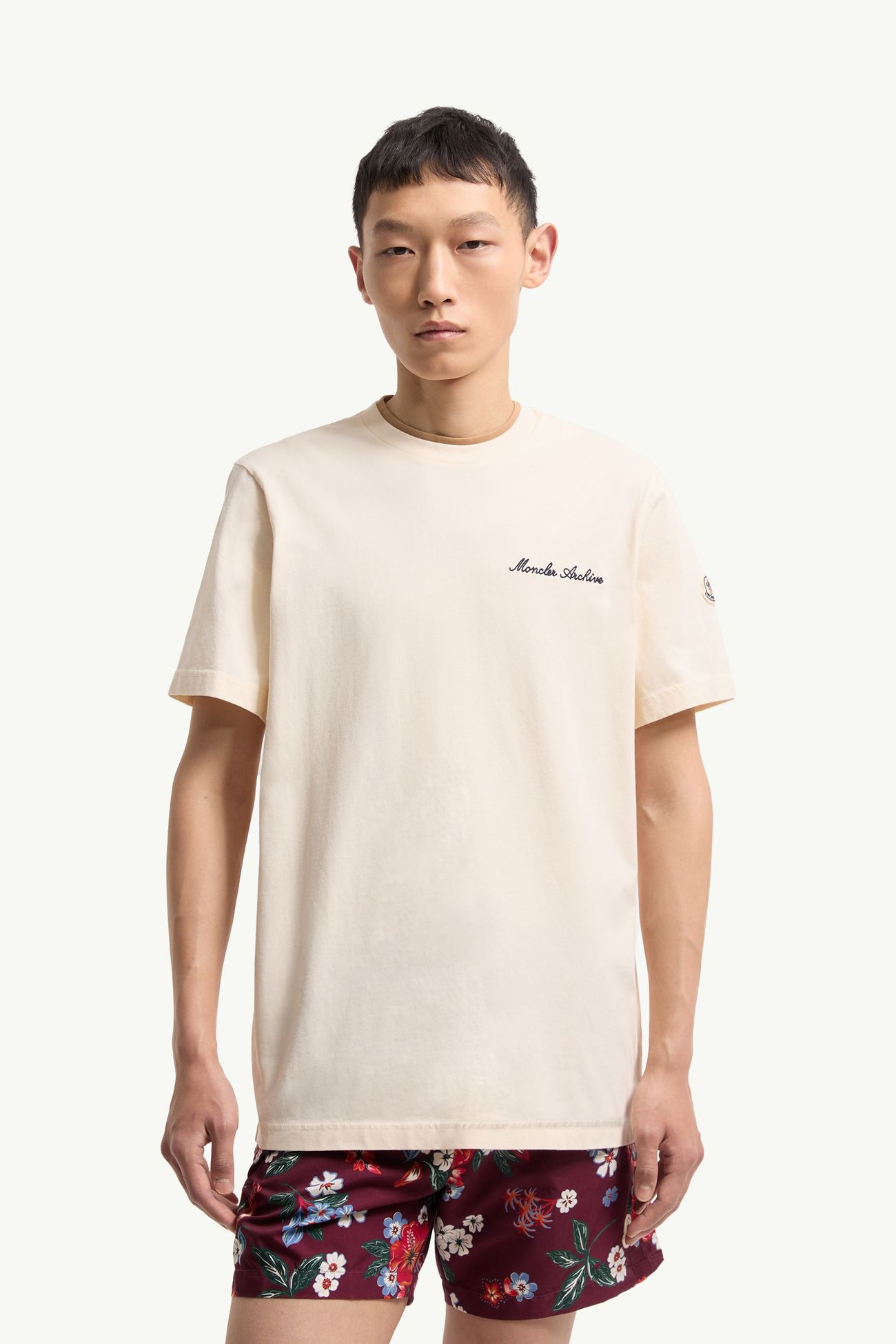 ホワイト Tシャツ : Tシャツ＆ポロシャツ 向けの メンズ | モンクレール
