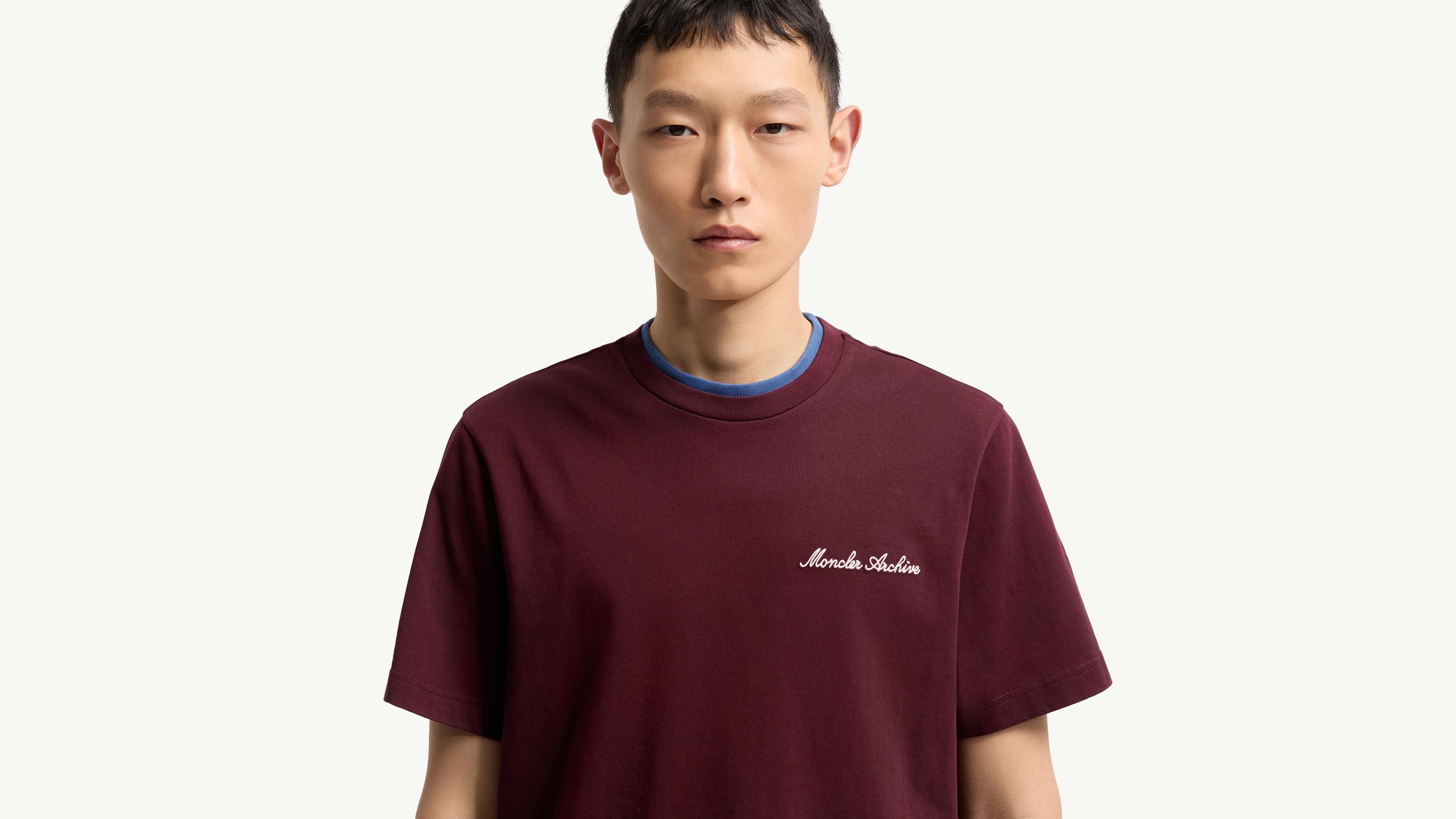 バーガンディー Tシャツ : Tシャツ＆ポロシャツ 向けの メンズ