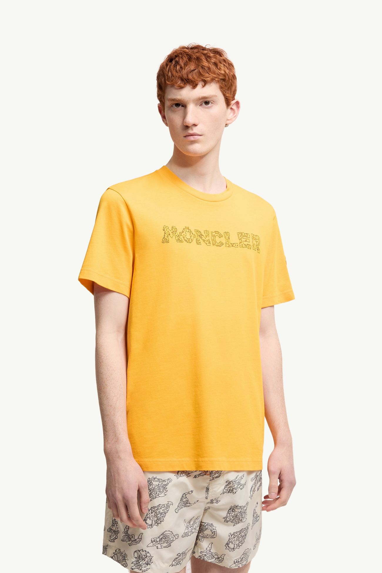 T-shirt in cotone con logo a tema spazio ricamato Uomo Giallo Moncler 3