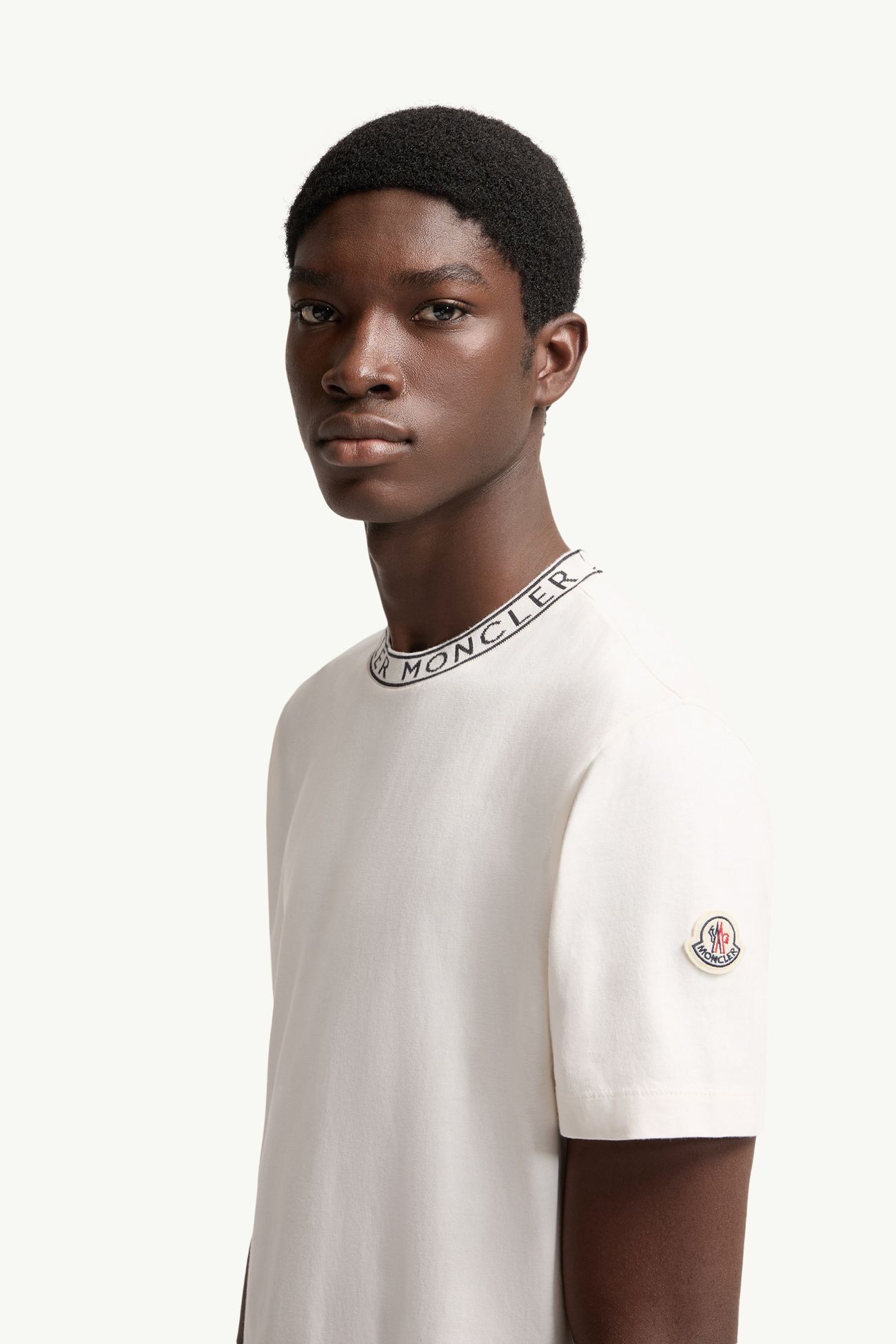 オフホワイト Tシャツ : Tシャツ＆ポロシャツ 向けの メンズ 