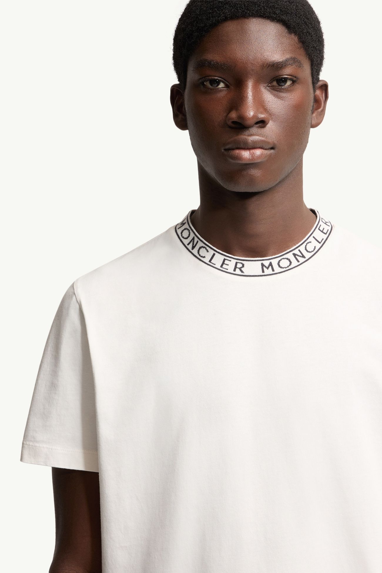 Camiseta de algodón con ribete con logotipo Hombre Blanco Roto Moncler 5