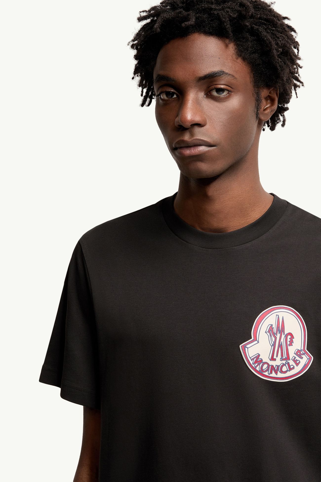 ブラック Tシャツ : Tシャツ＆ポロシャツ 向けの メンズ | モンクレール