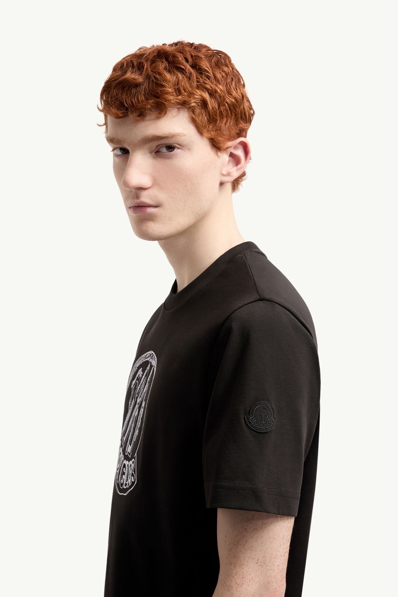 ブラック Tシャツ : Tシャツ＆ポロシャツ 向けの メンズ | モンクレール
