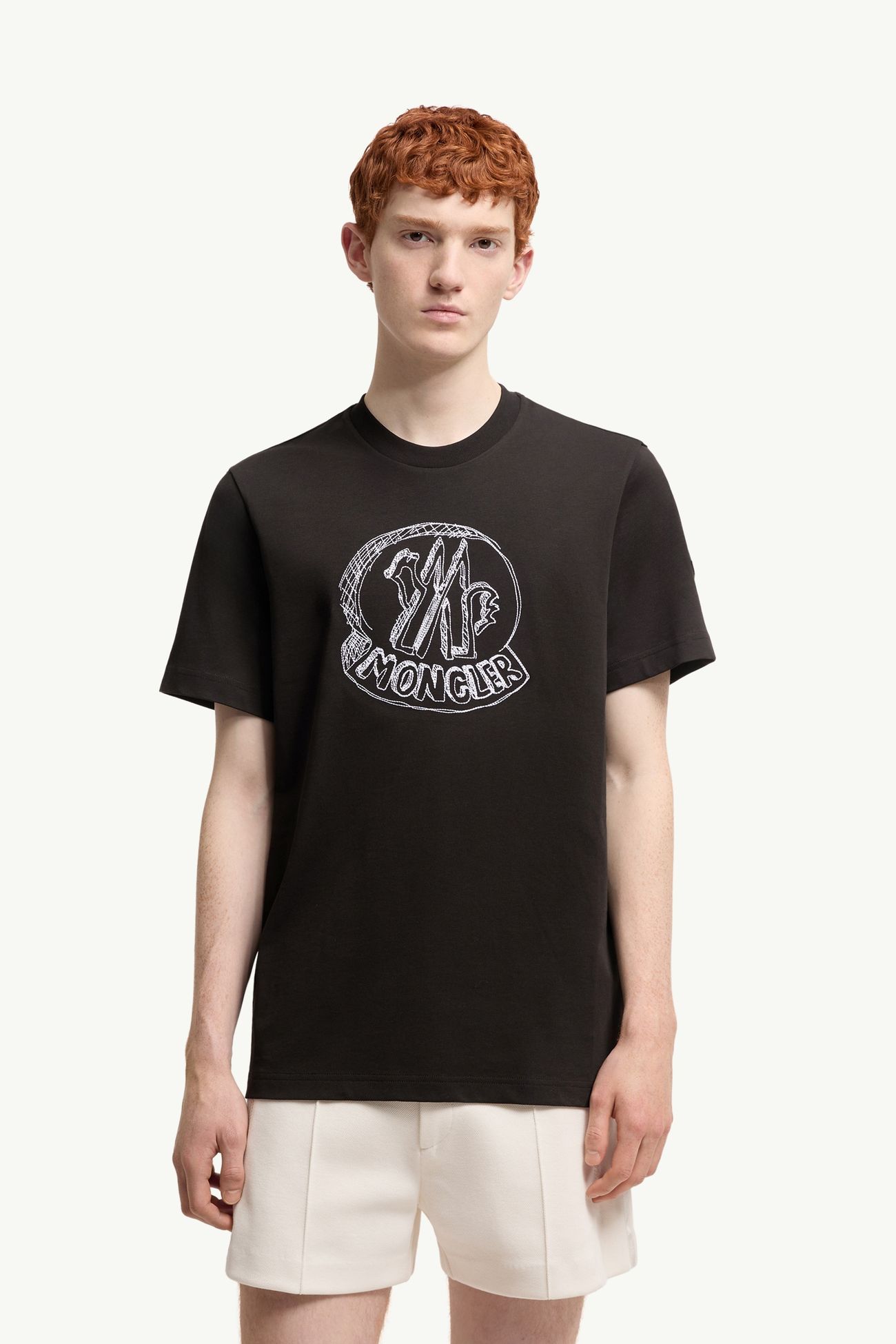 ブラック Tシャツ : Tシャツ＆ポロシャツ 向けの メンズ | モンクレール